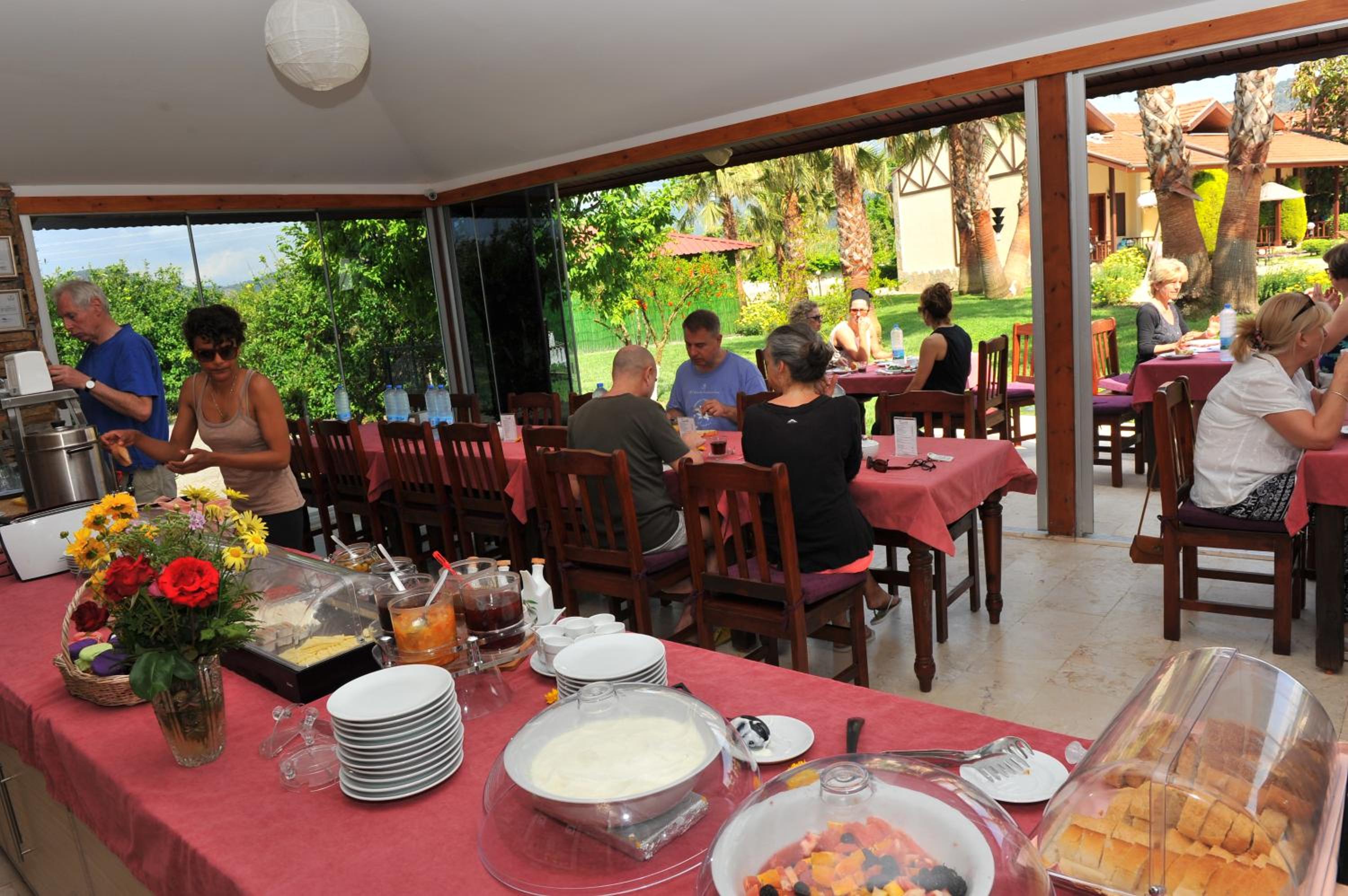 Grenadine Lodge
