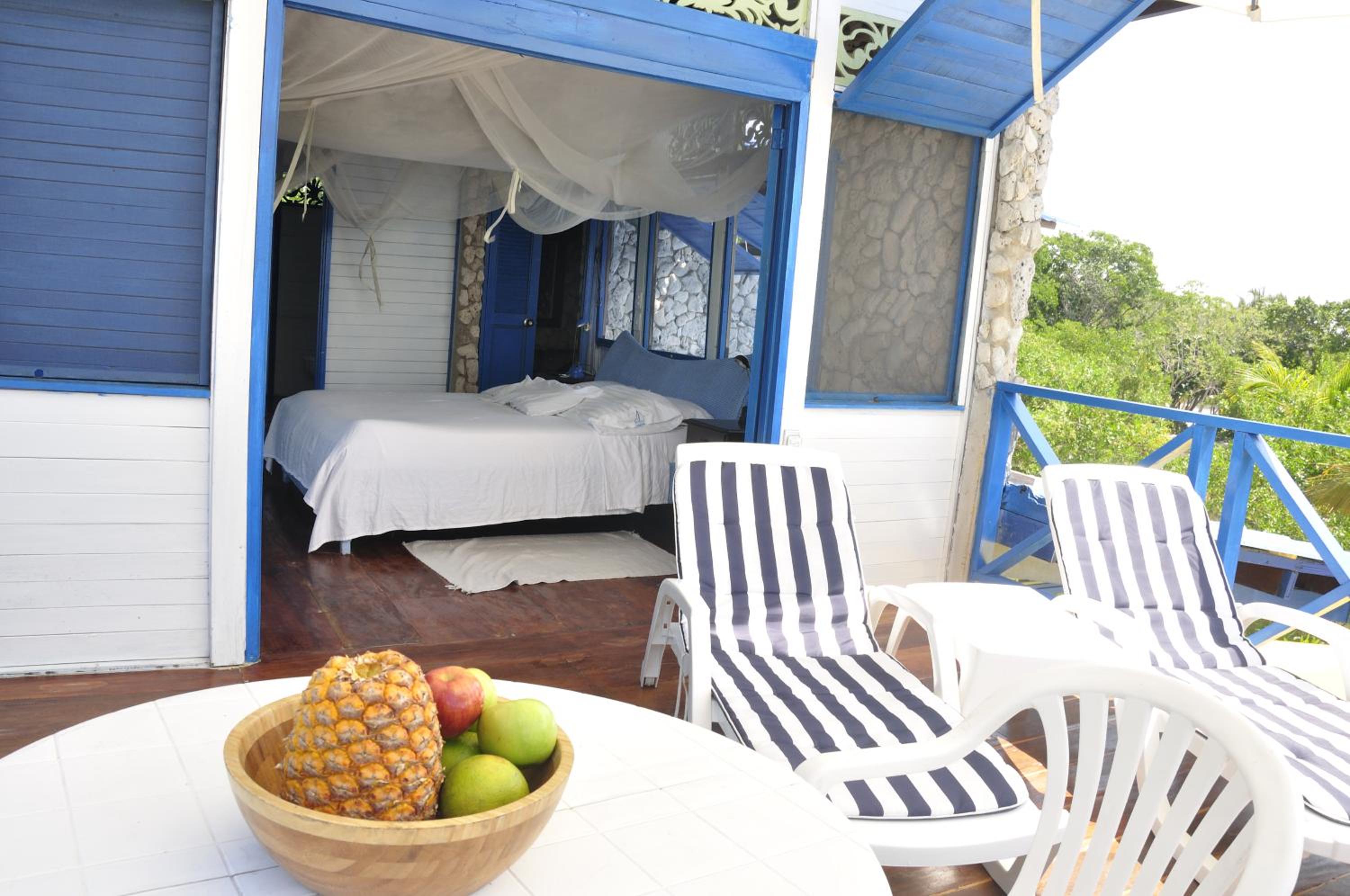 Casa Gaviota Baru Beach House