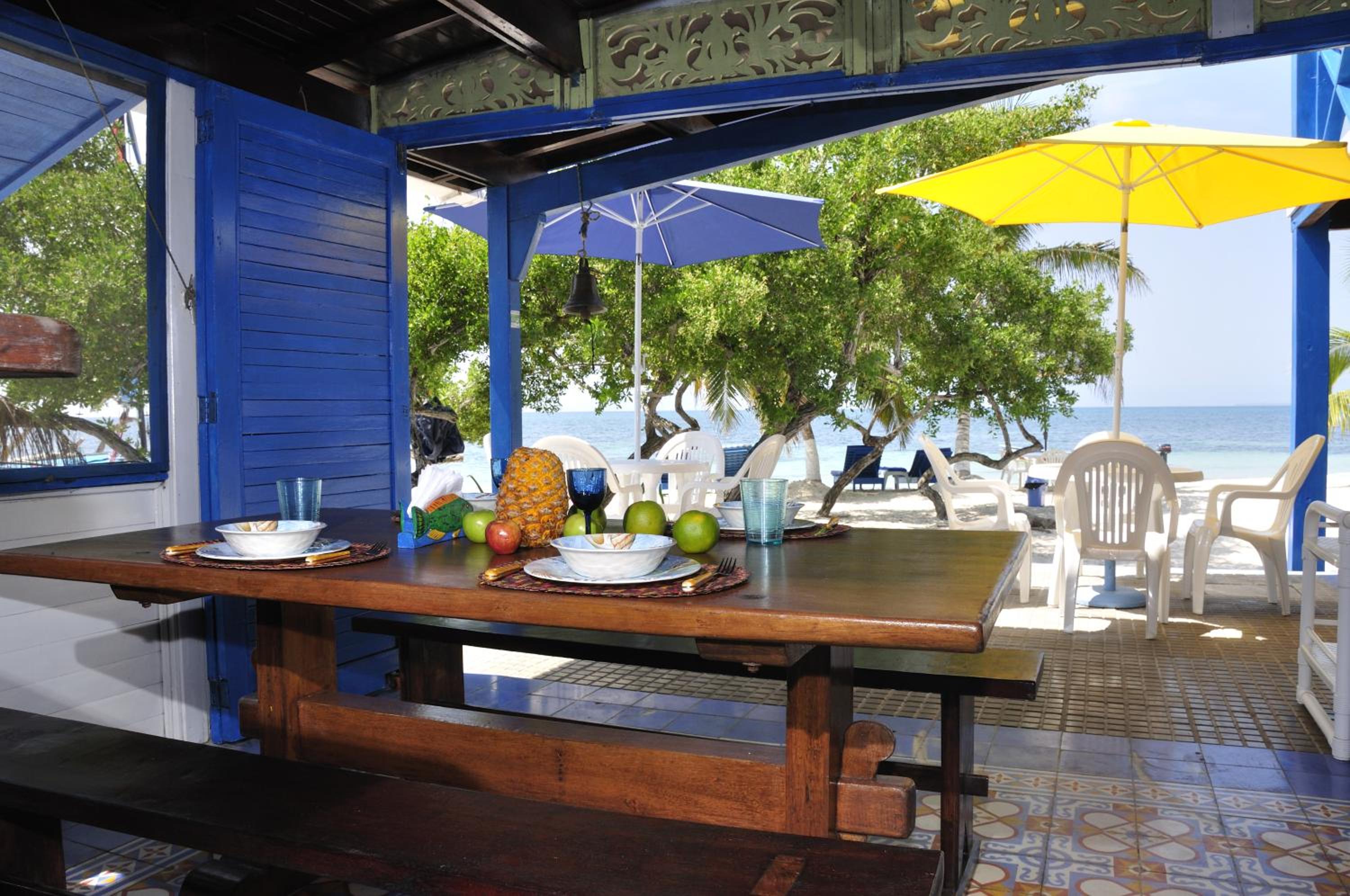 Casa Gaviota Baru Beach House