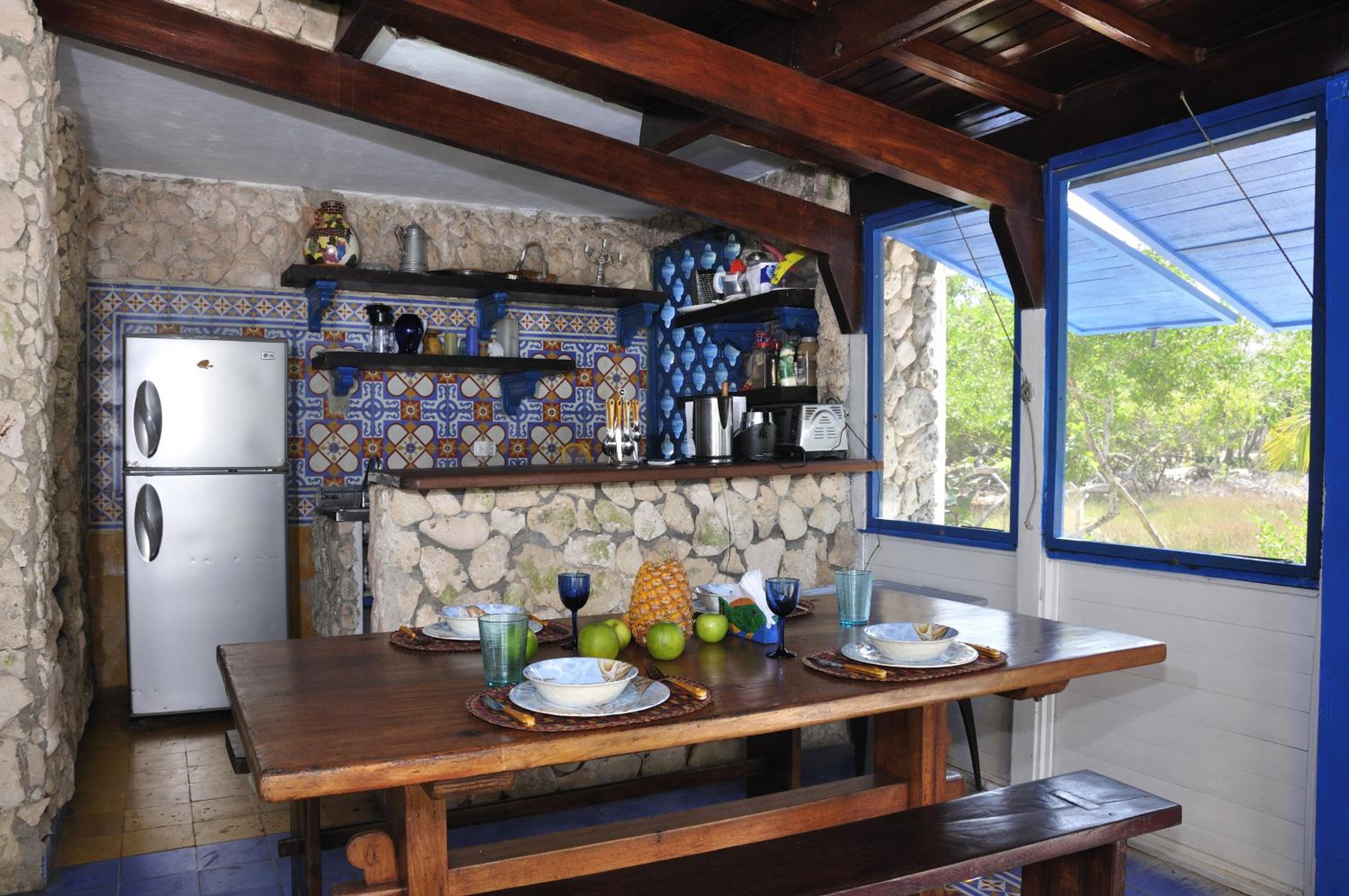 Casa Gaviota Baru Beach House