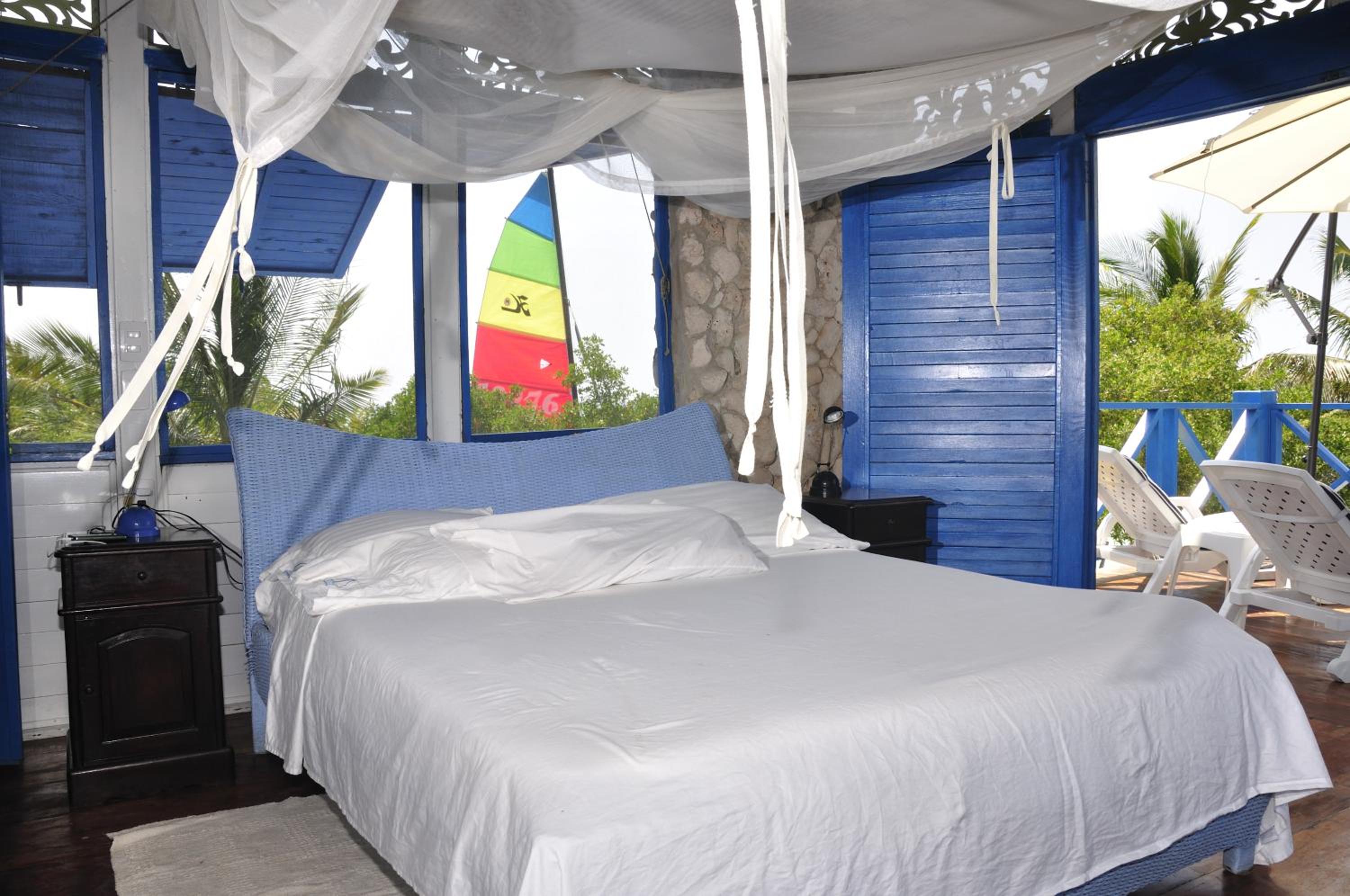 Casa Gaviota Baru Beach House