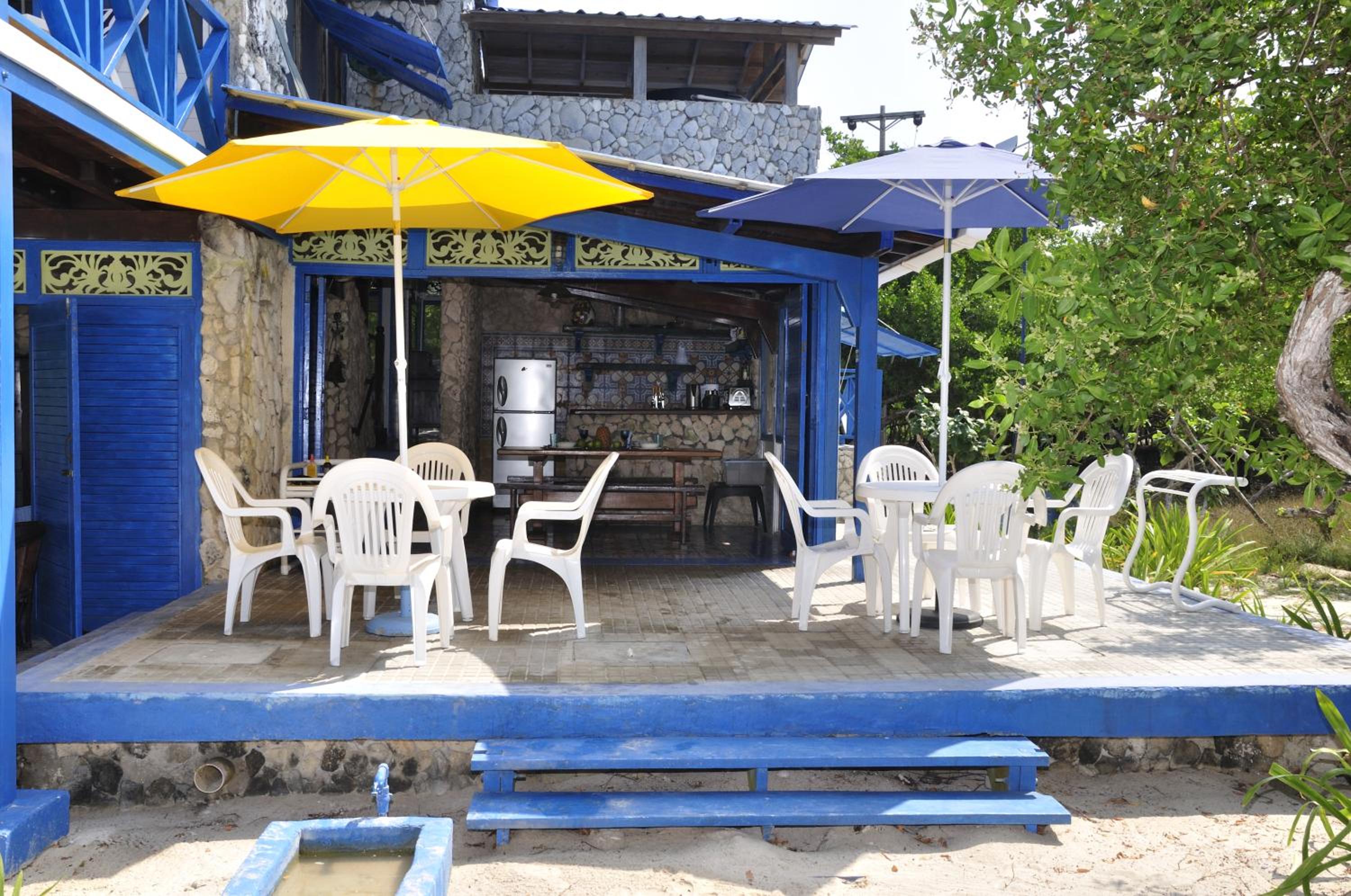 Casa Gaviota Baru Beach House