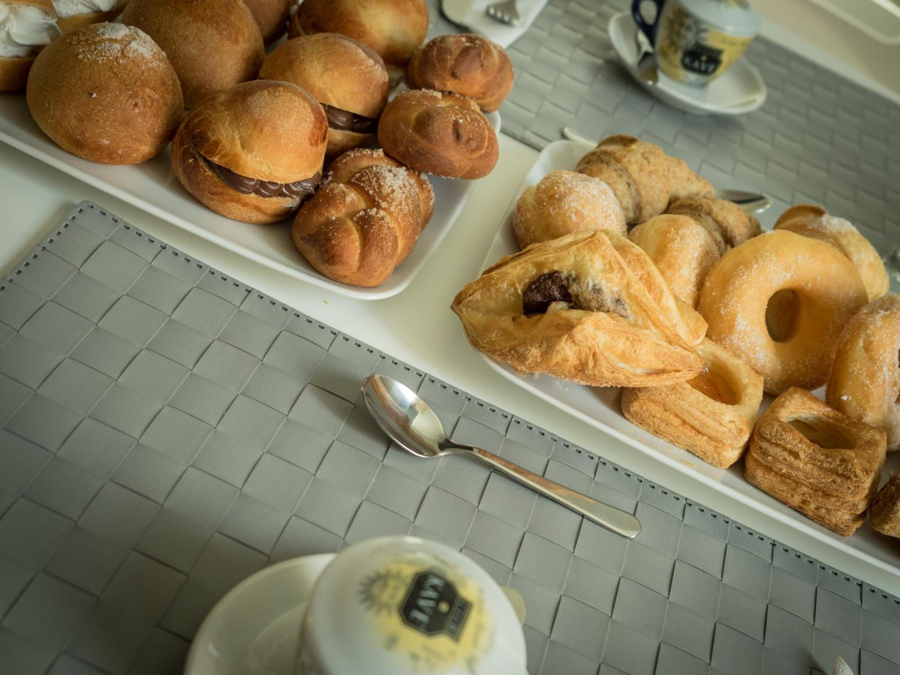 Ajde rooms & breakfast en Trani — dining