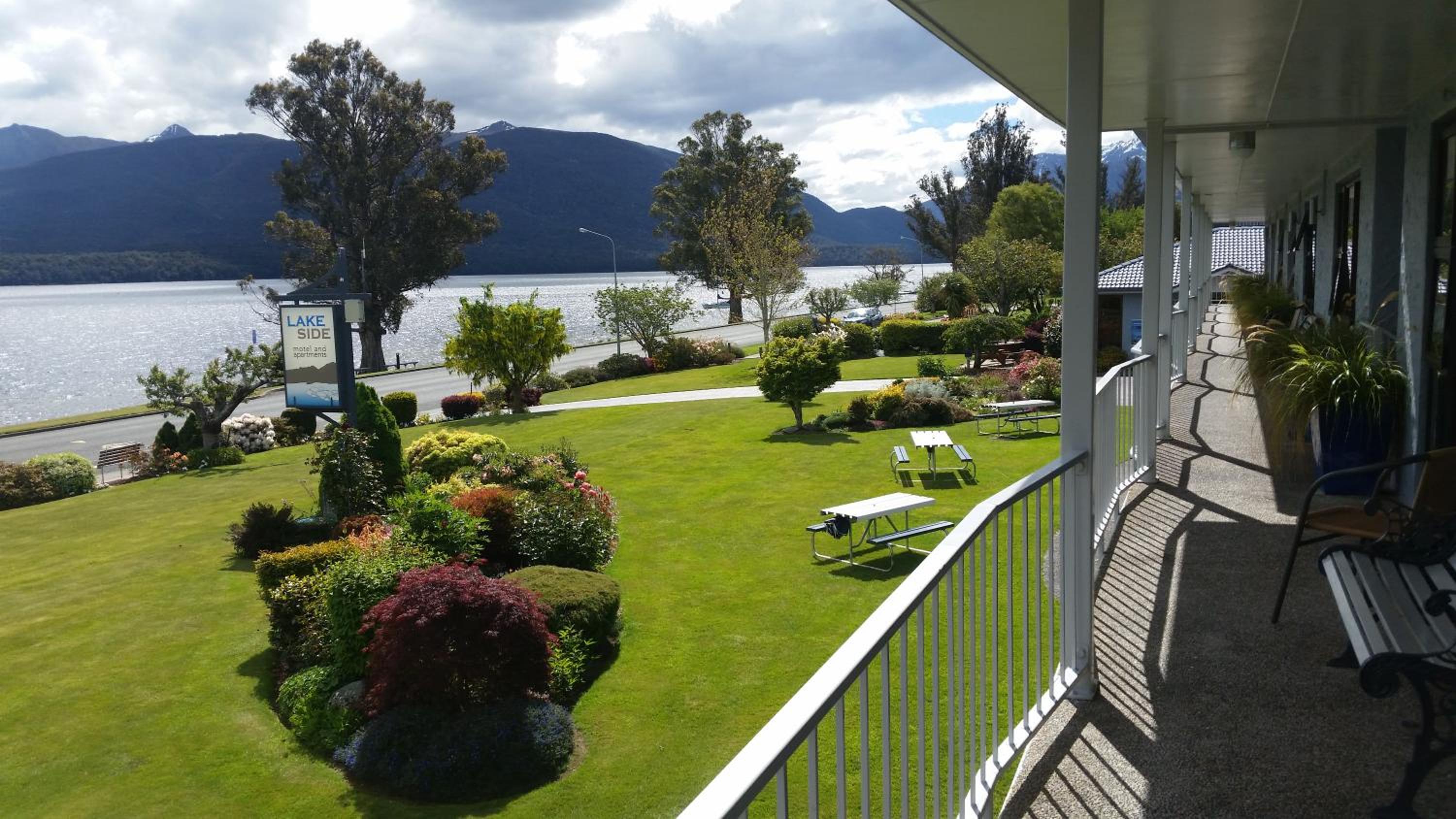 Lakeside Motel & Apartments — photo 37