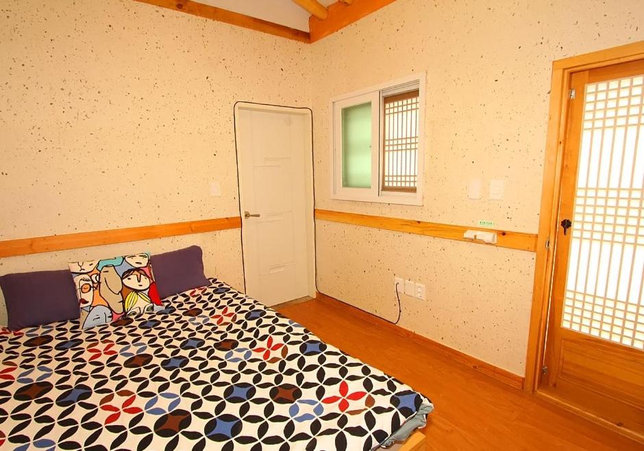 Photo 30