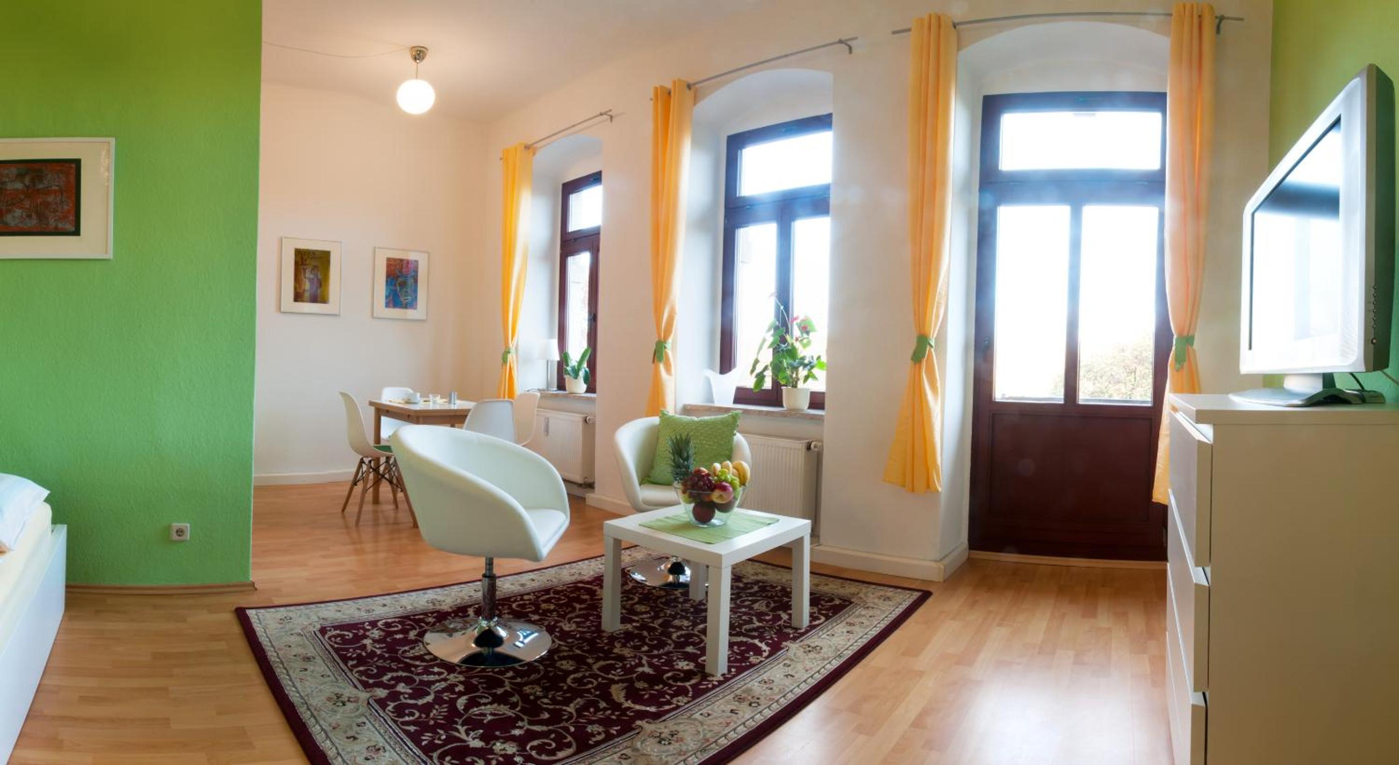 Apartment Alaune view 2