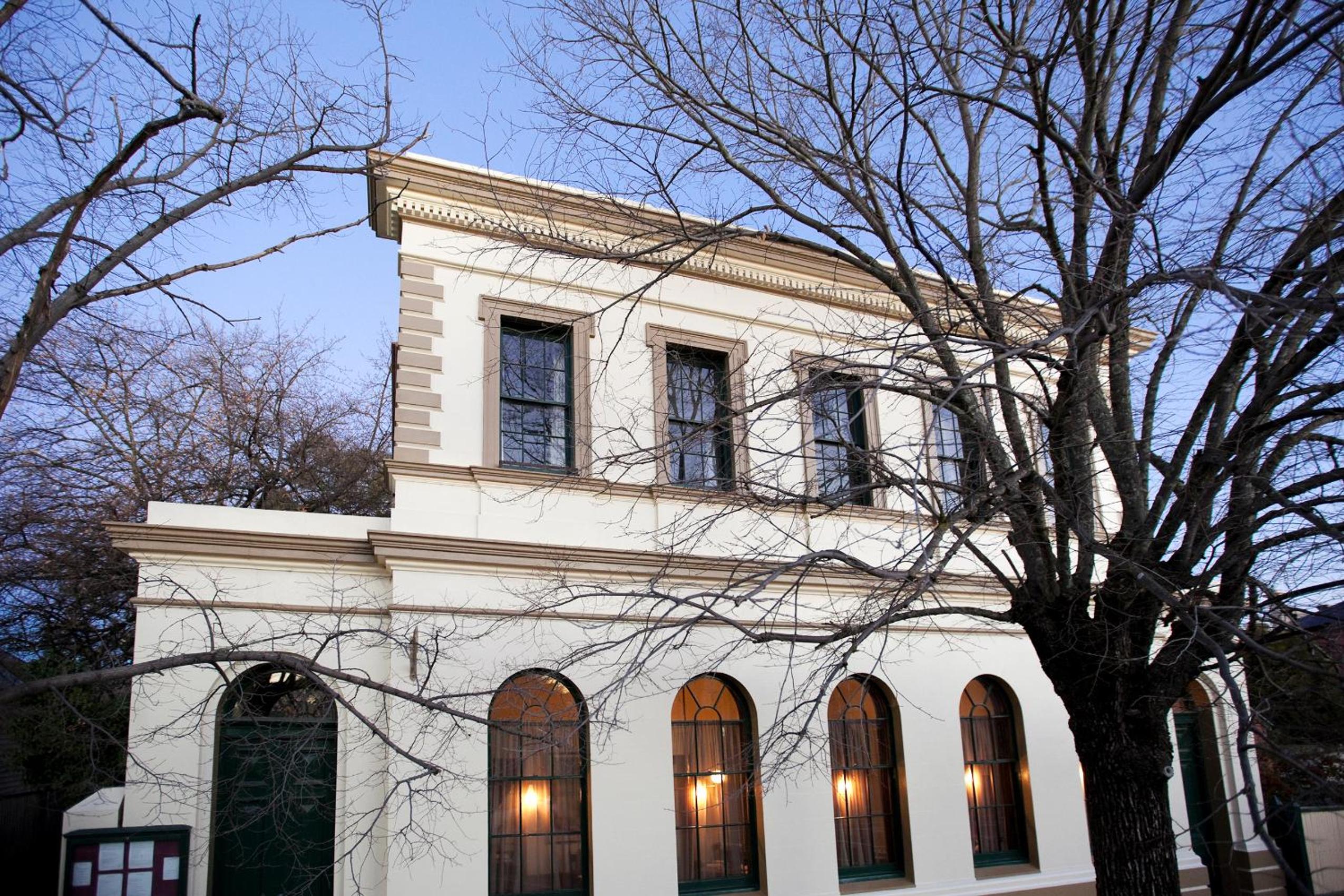 Provenance Accommodation