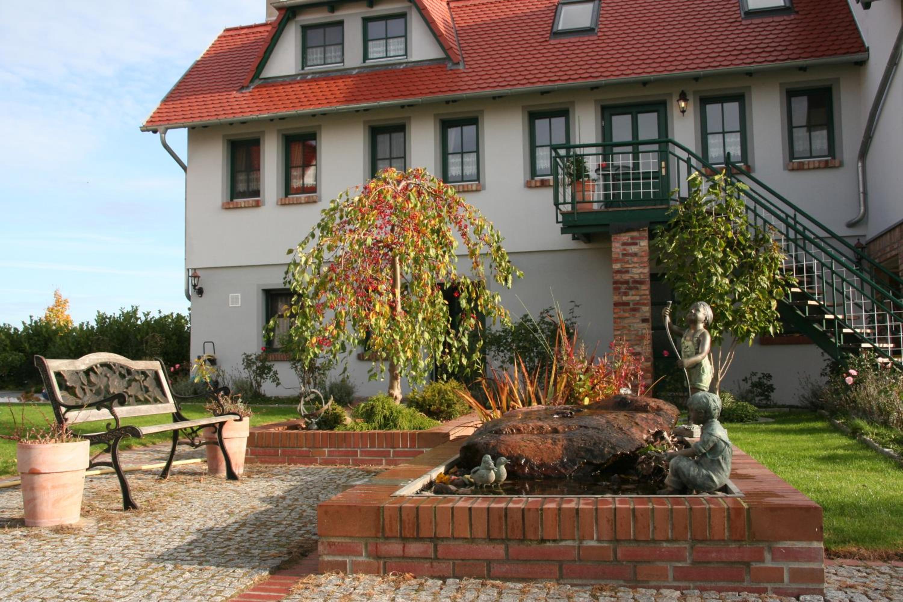 Photo 27