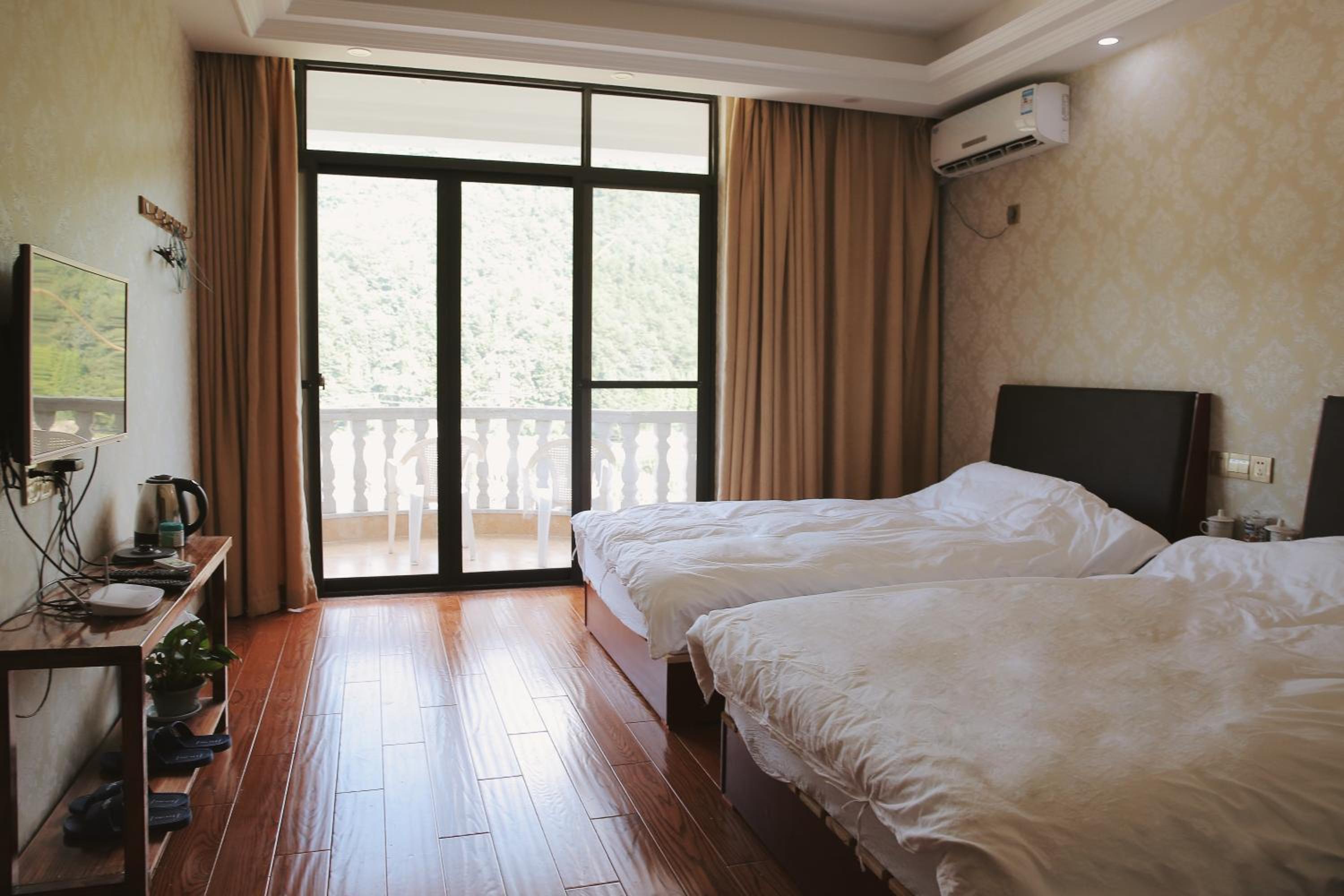 The Zhang B&B