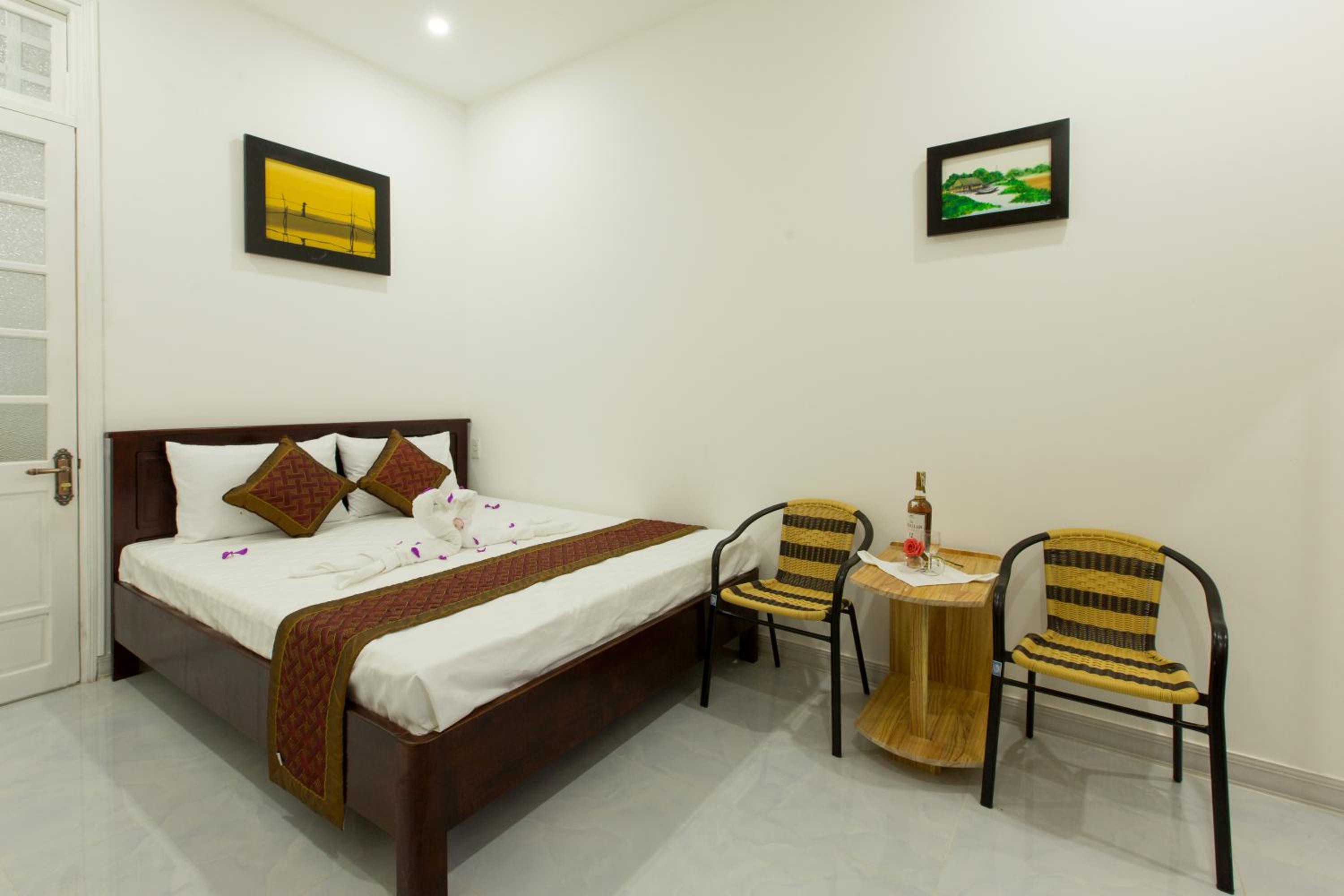 Golden Bee Homestay