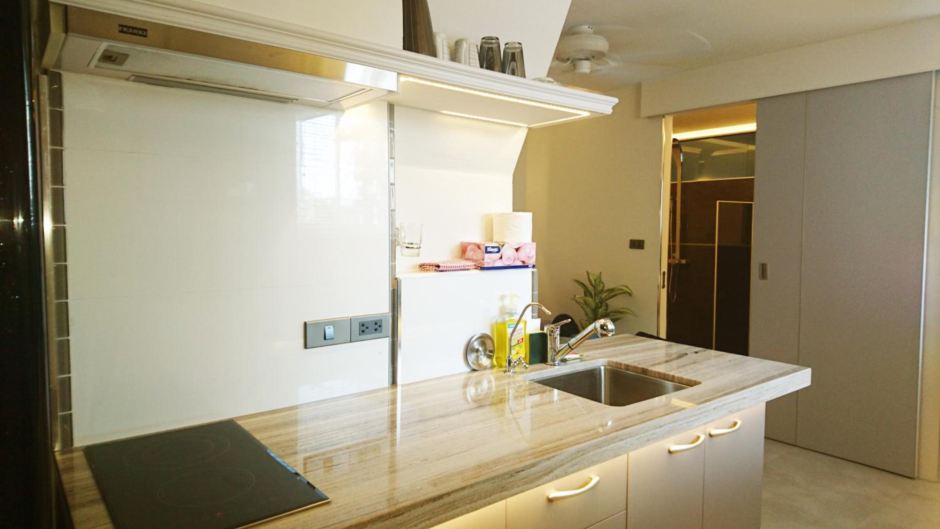 Viengping Mansion Chiang Mai - Heart of Nimman, Shopping & Cafes