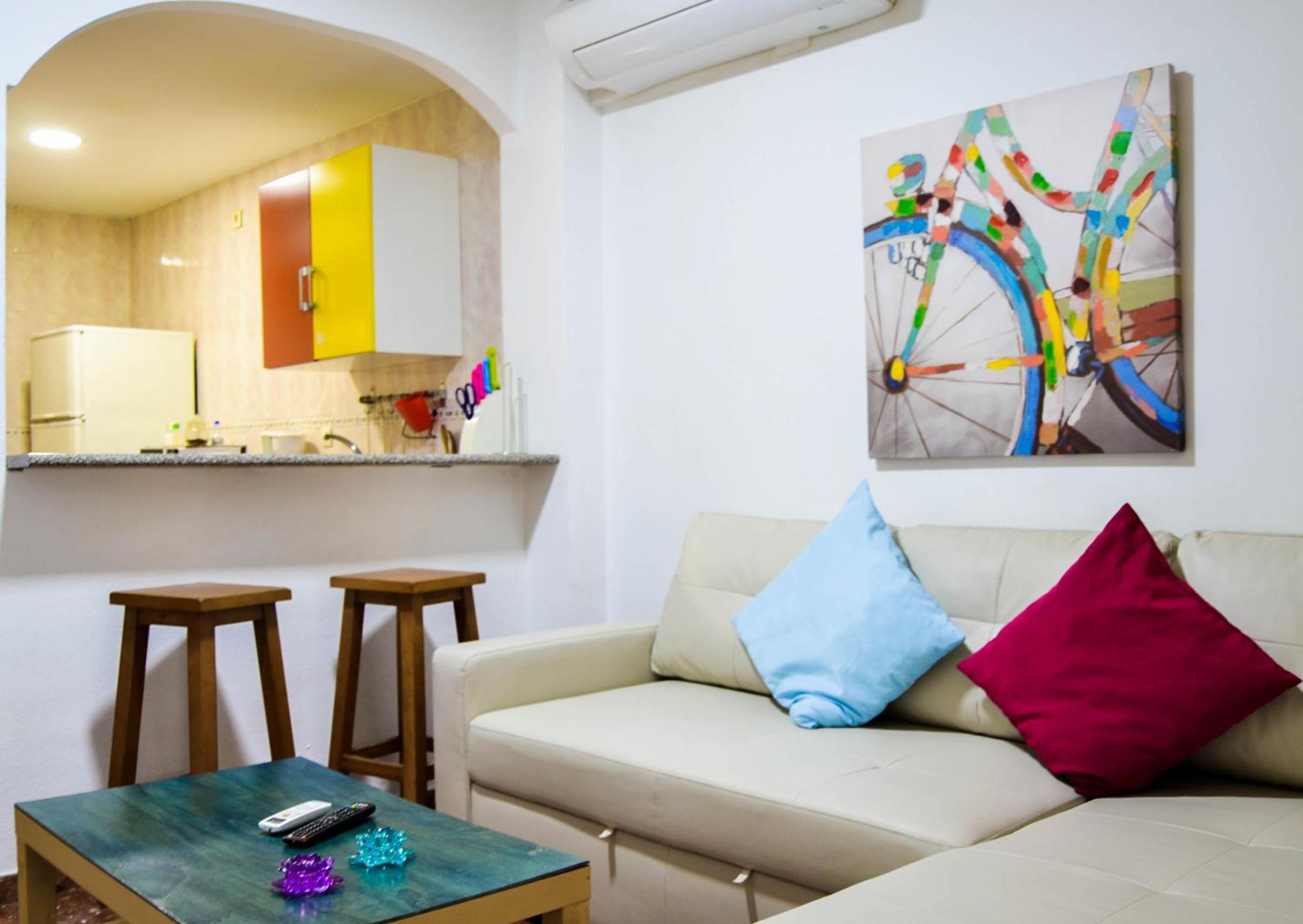 Marqués de Guadiaro 1 Apartamentos
