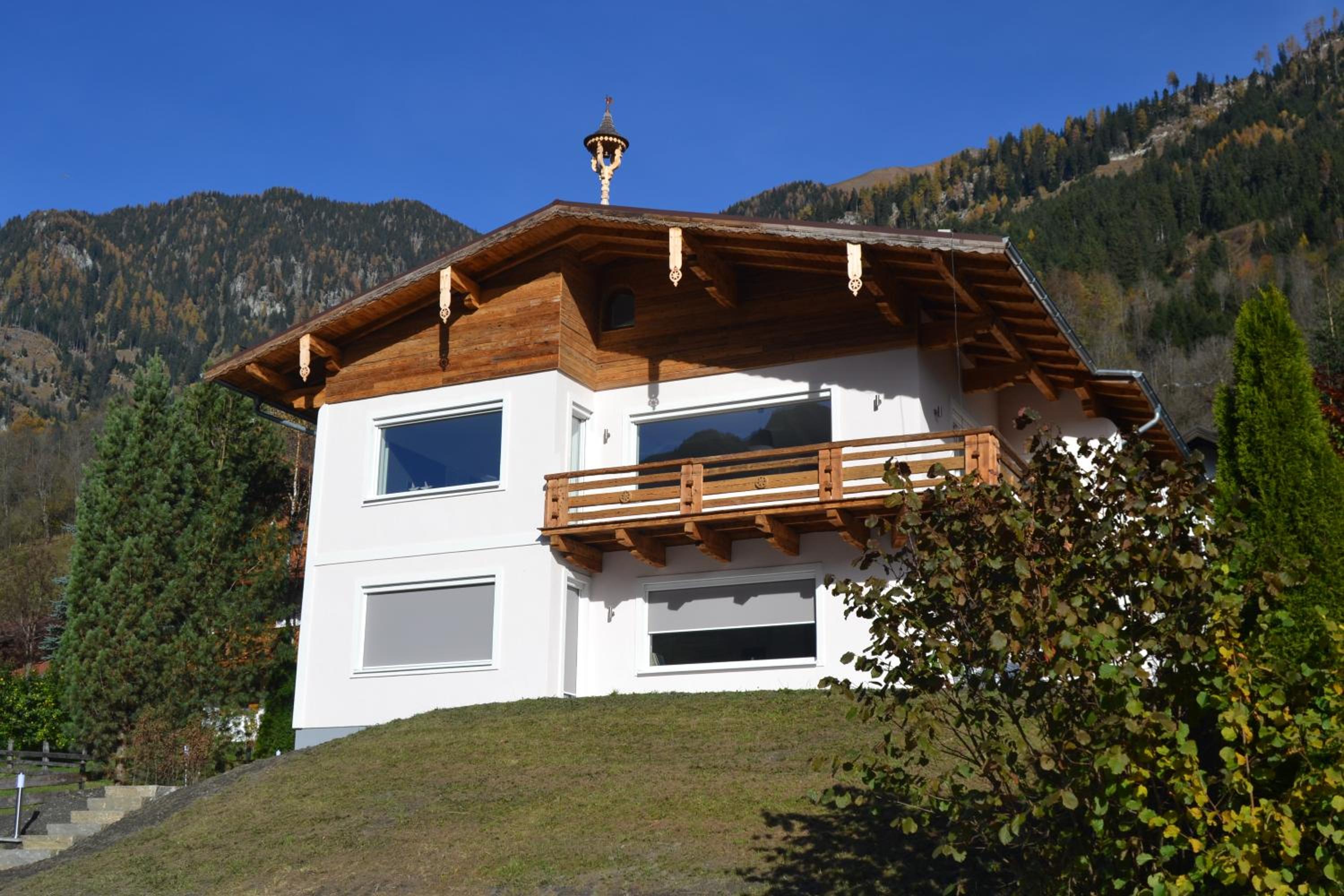 AlpenglueckGastein - Private mountain lodge