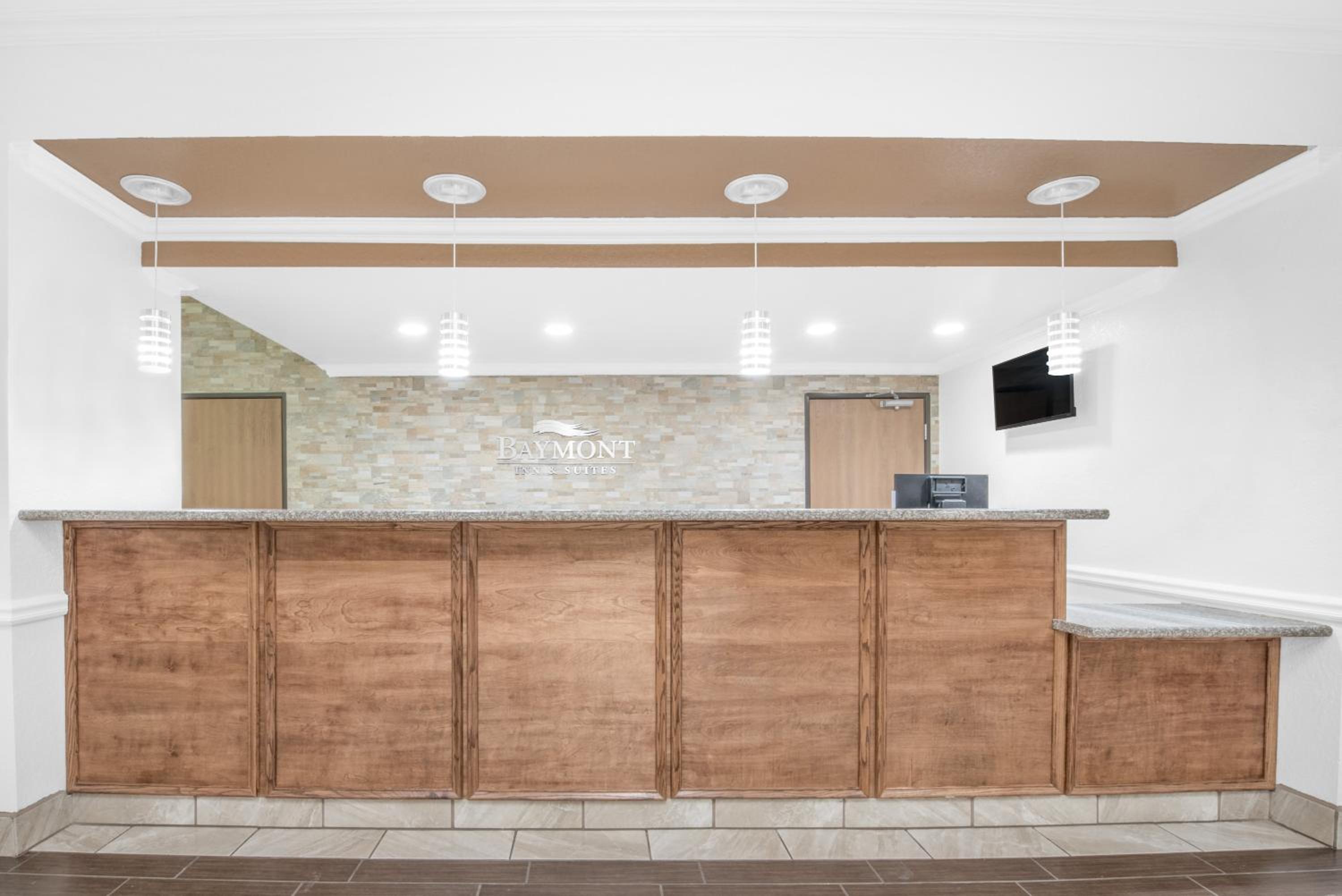 Baymont by Wyndham Pearsall view 2