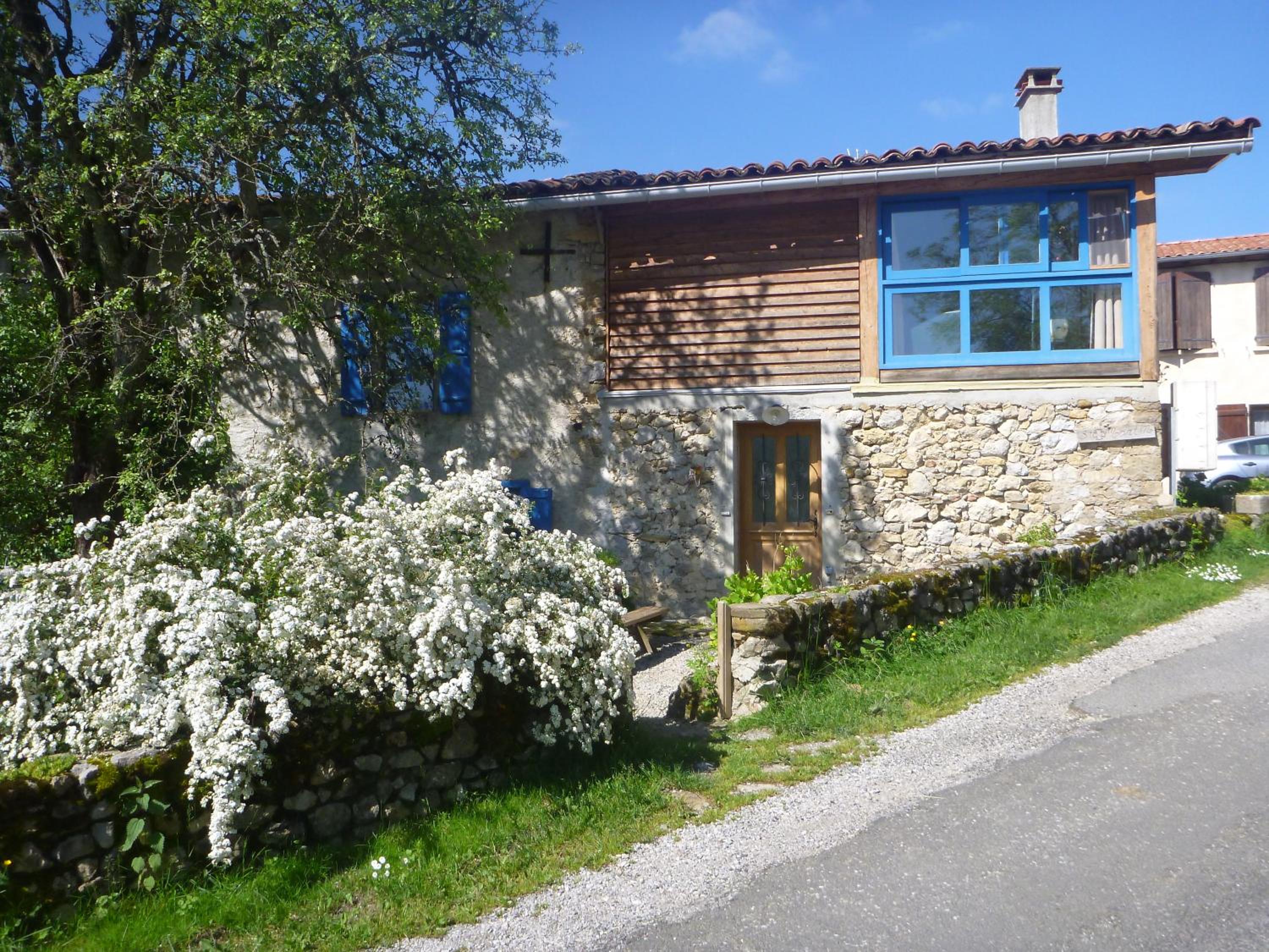 Photo 6