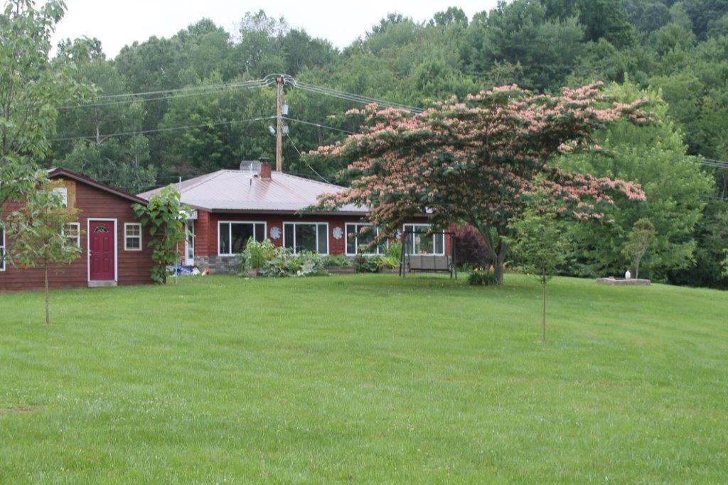 Pipestem Spa, Event Center and Mountain Chalets
