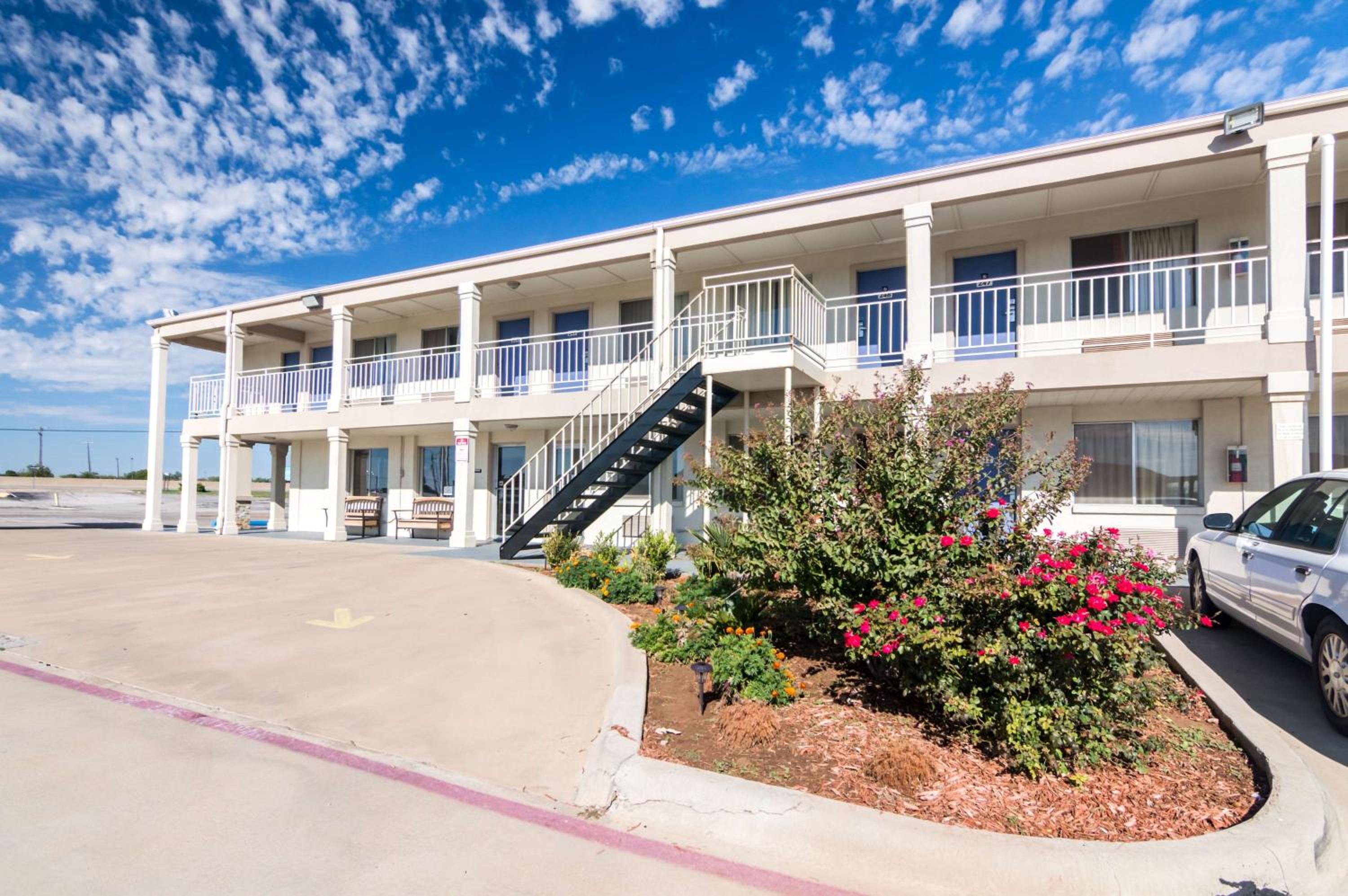 Motel 6-Wichita Falls, TX - North