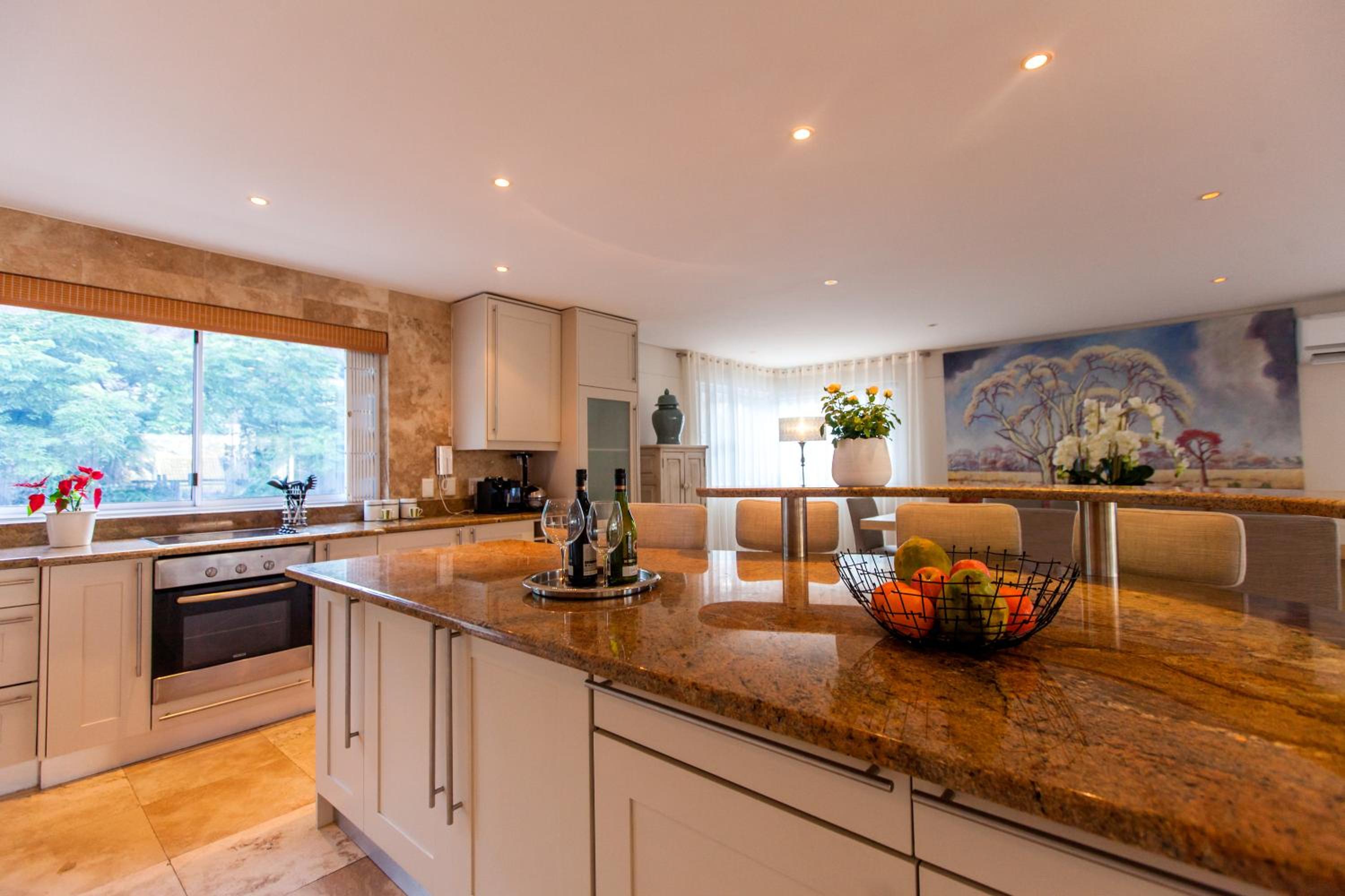 Villa on Slopes of Geneva Drive view 4