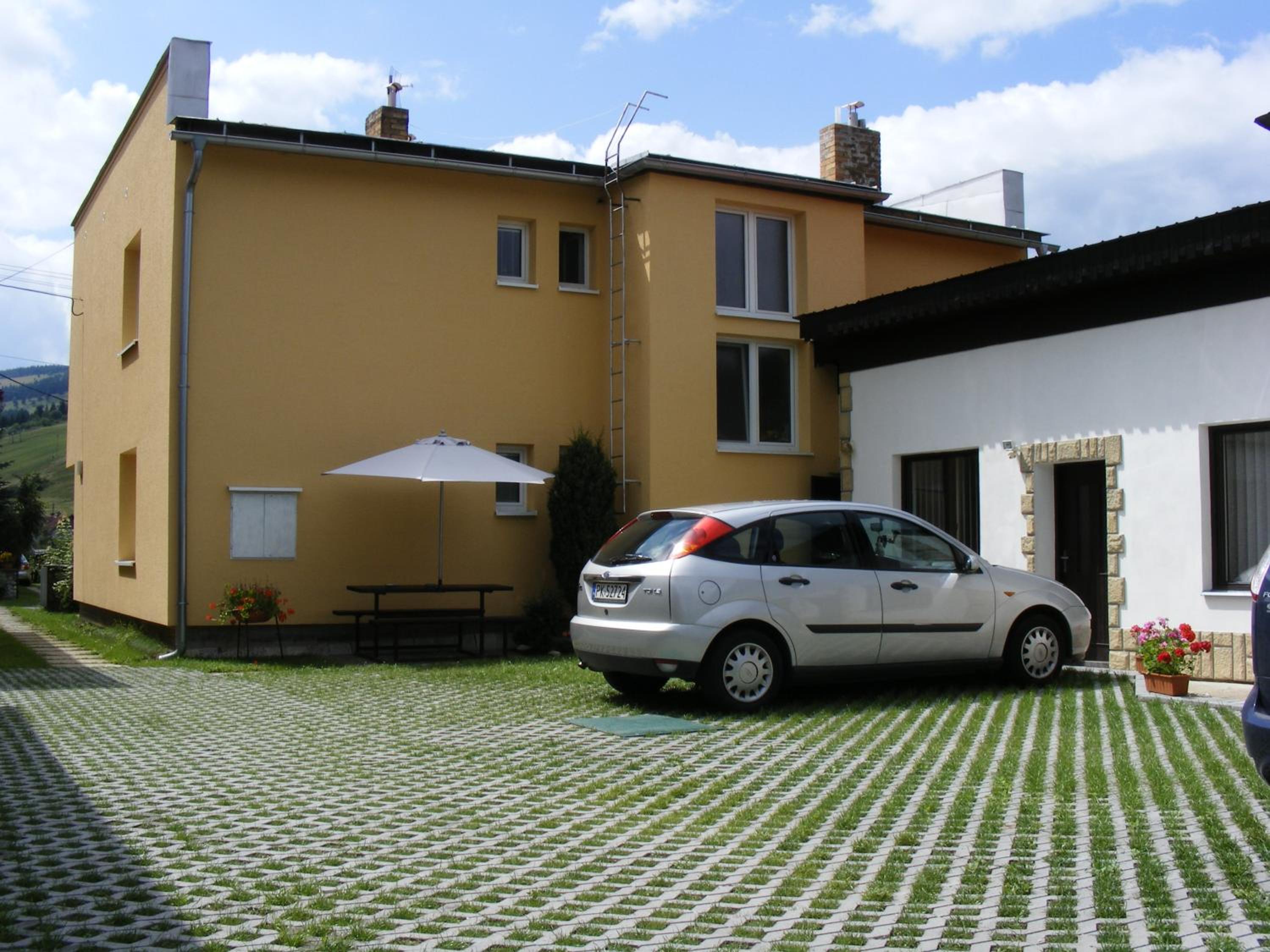 Photo 46