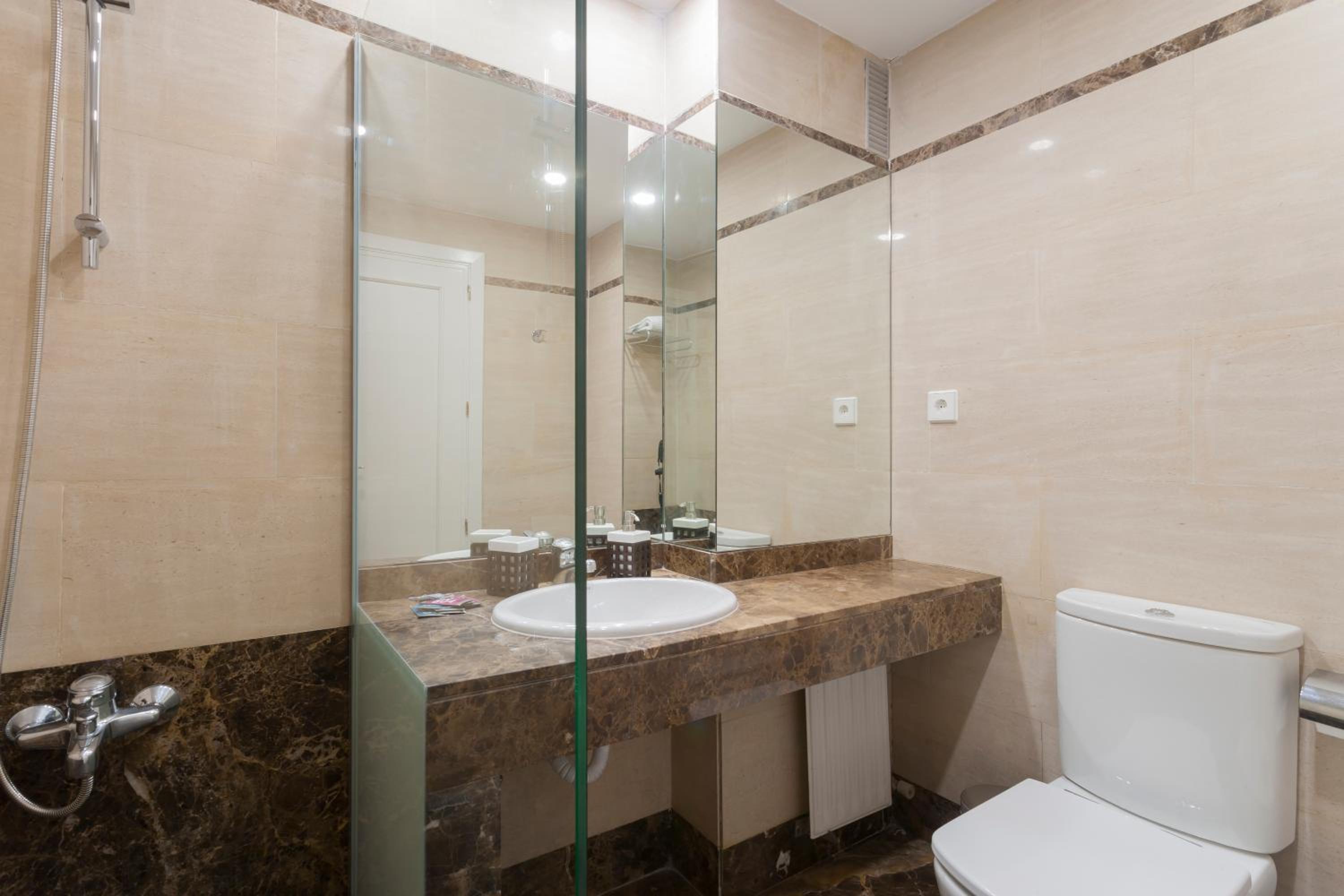 Apartamento con Estilo en Plaza España - Ubicación Premium