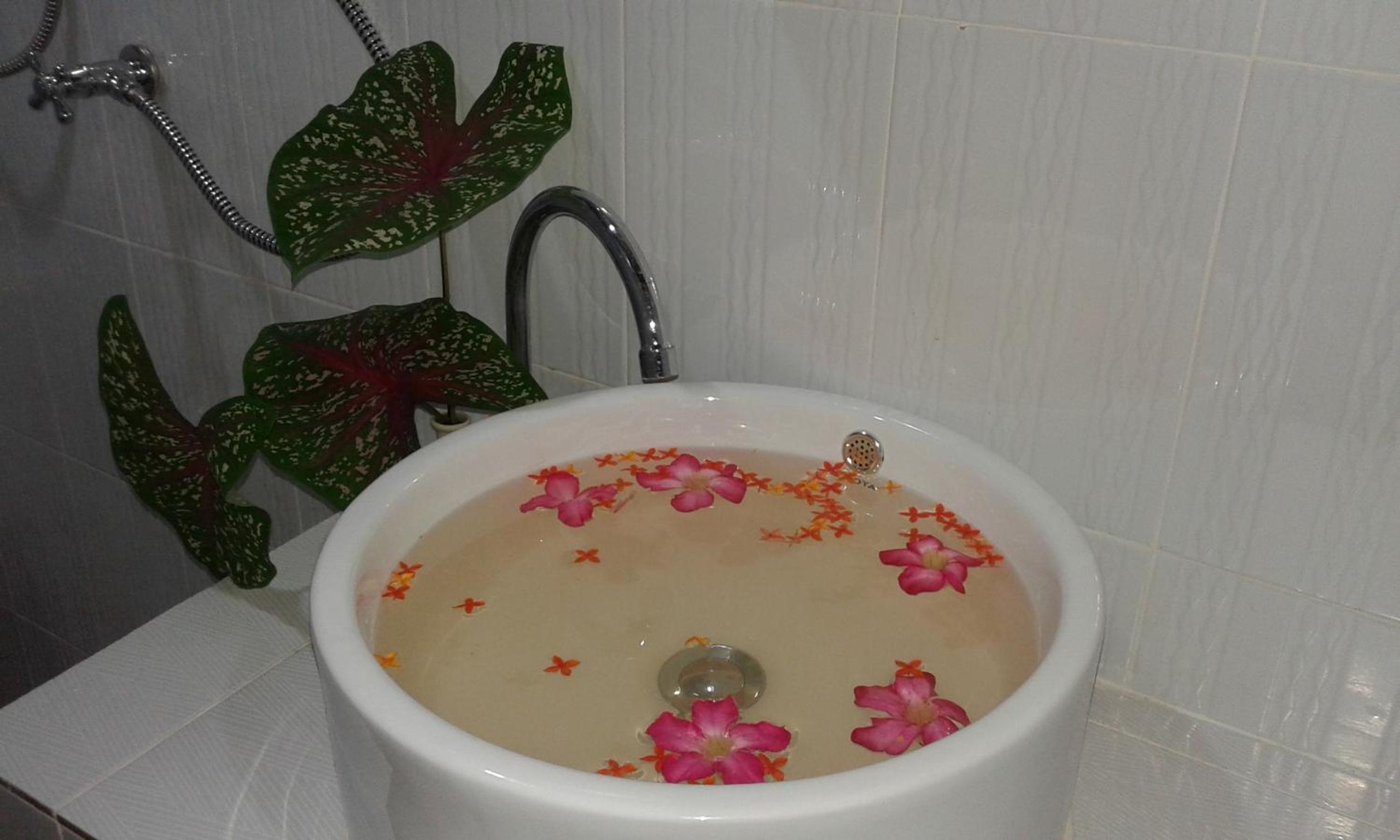 Mada Lanta Mai Keaw