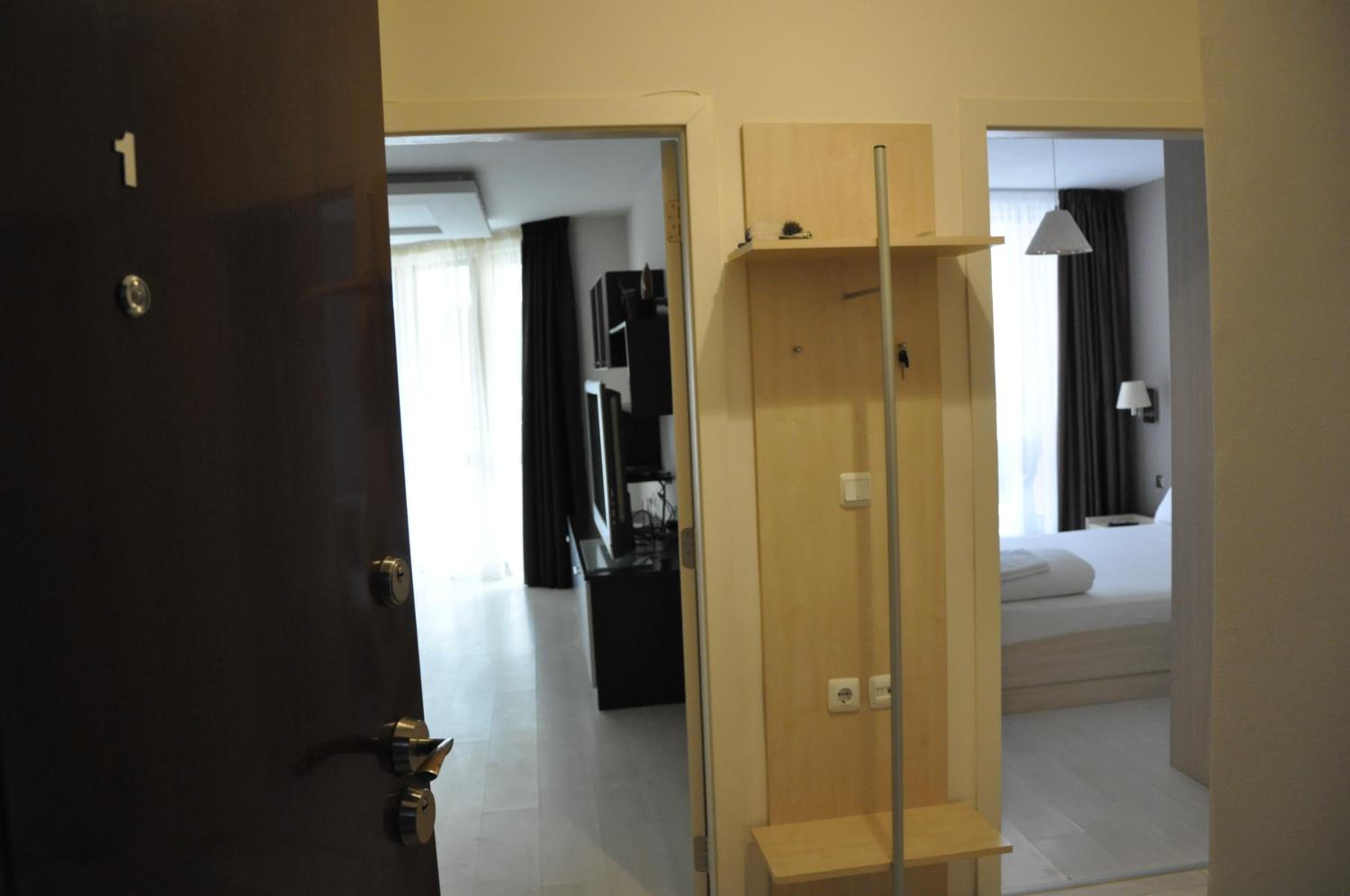 Black Sea Brееze Apartment