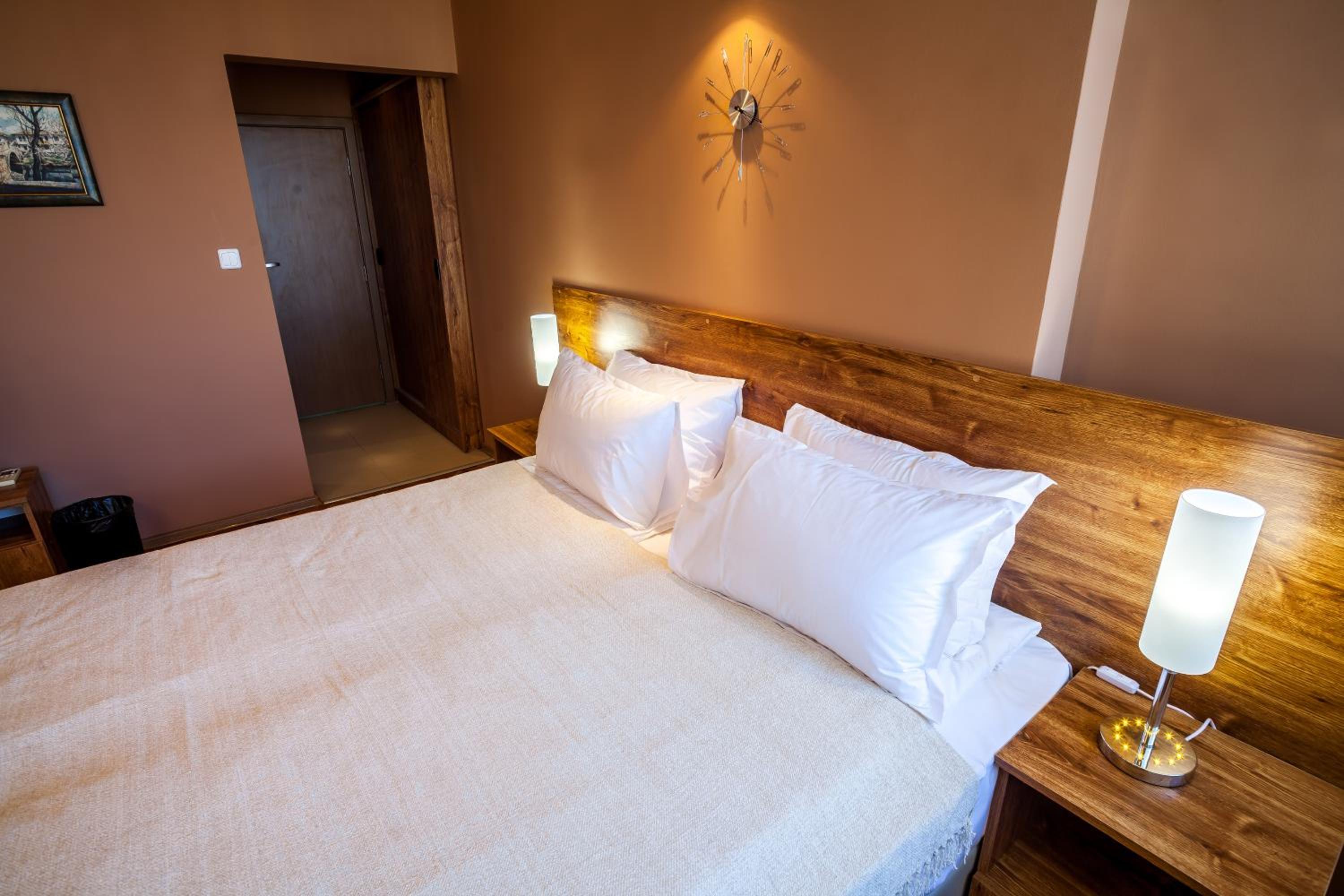 Panorama Top Floor Rooms in Hotel Tundzha