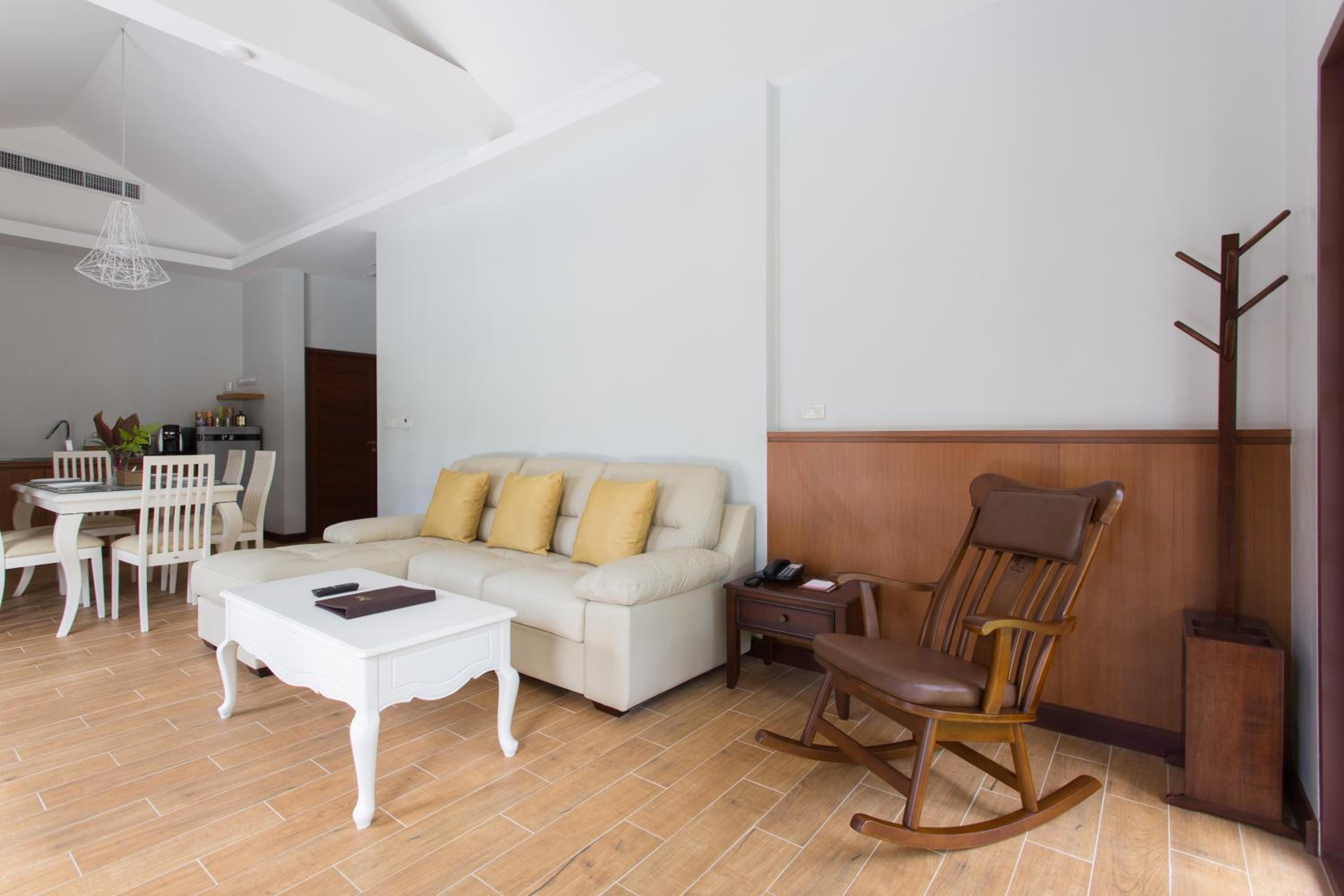 Alisea Pool Villa Aonang