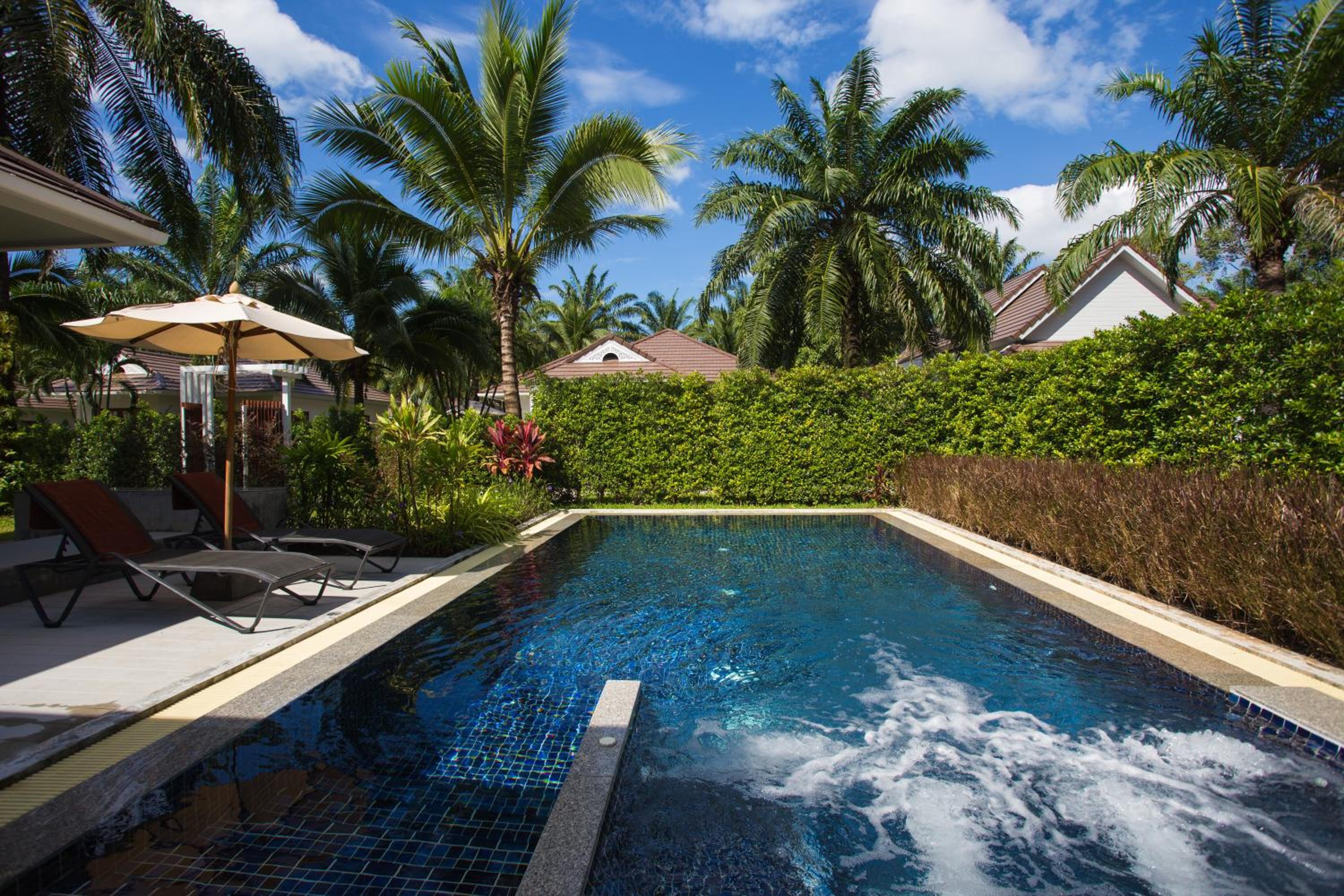 Alisea Pool Villa Aonang