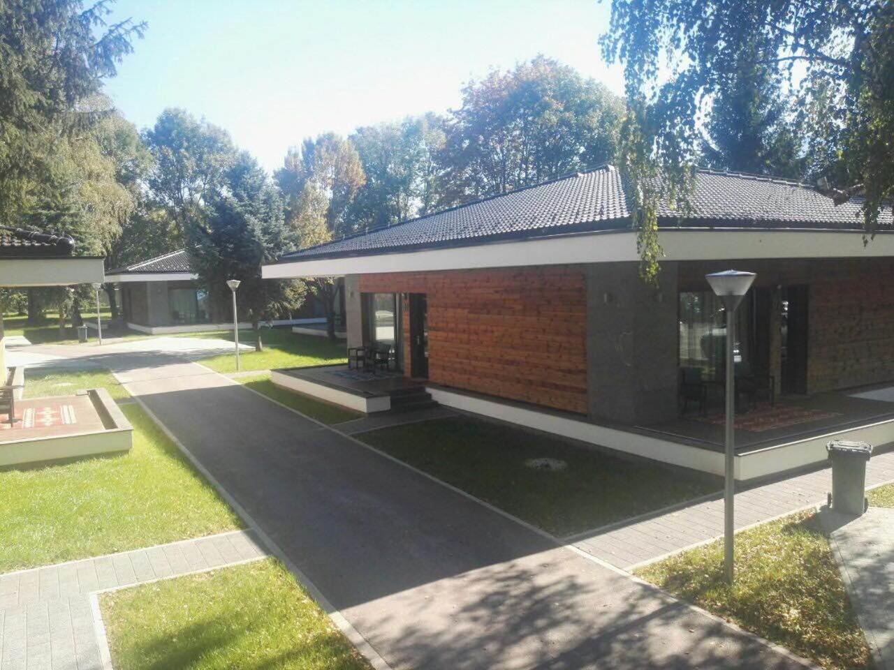 Villas and apartments Oaza