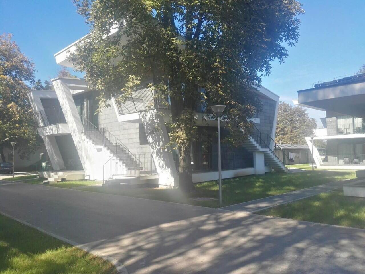 Villas and apartments Oaza