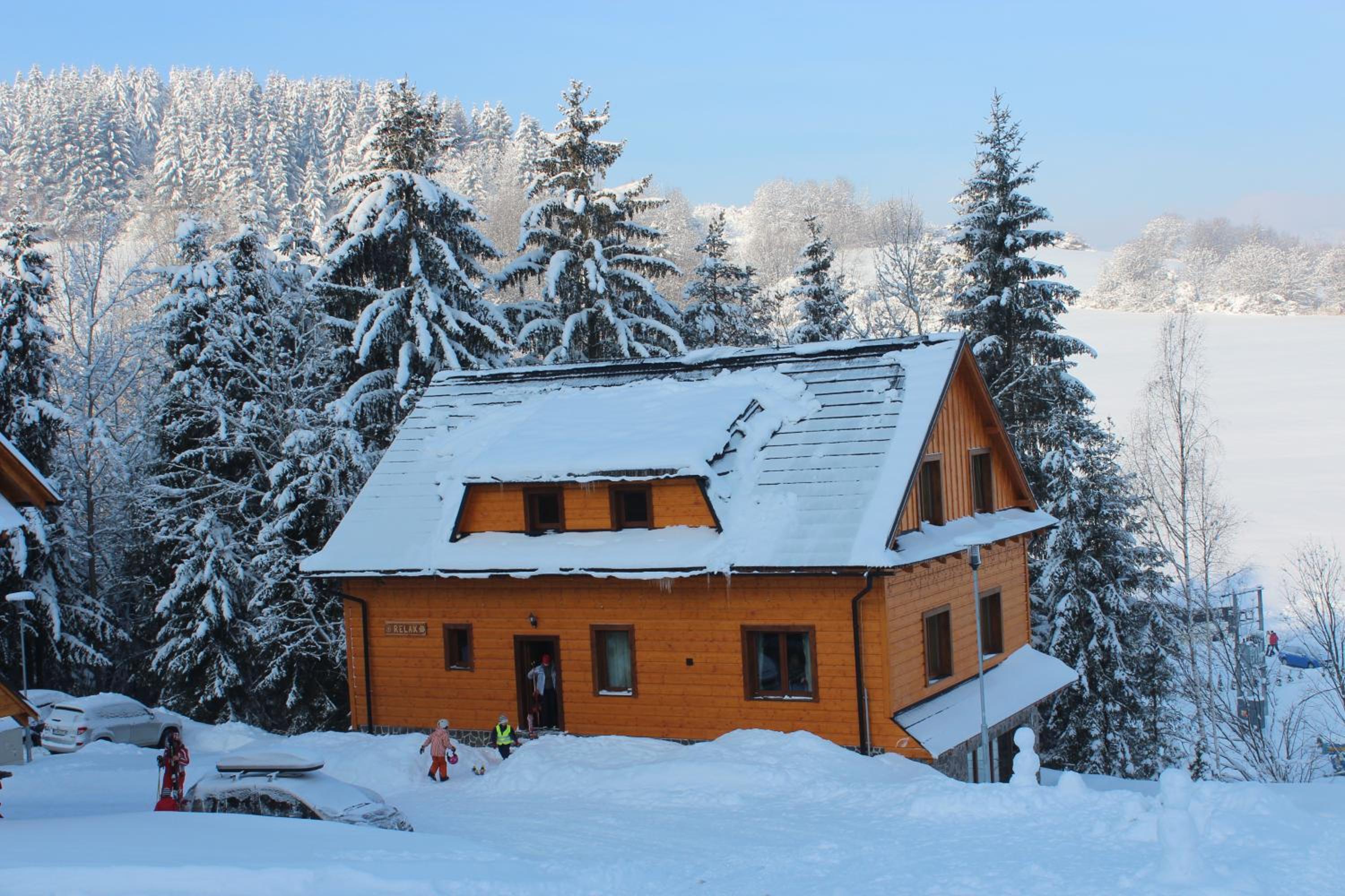 Chaty Hldočín, Uhliská, Ostražica, Zmrazov view 3
