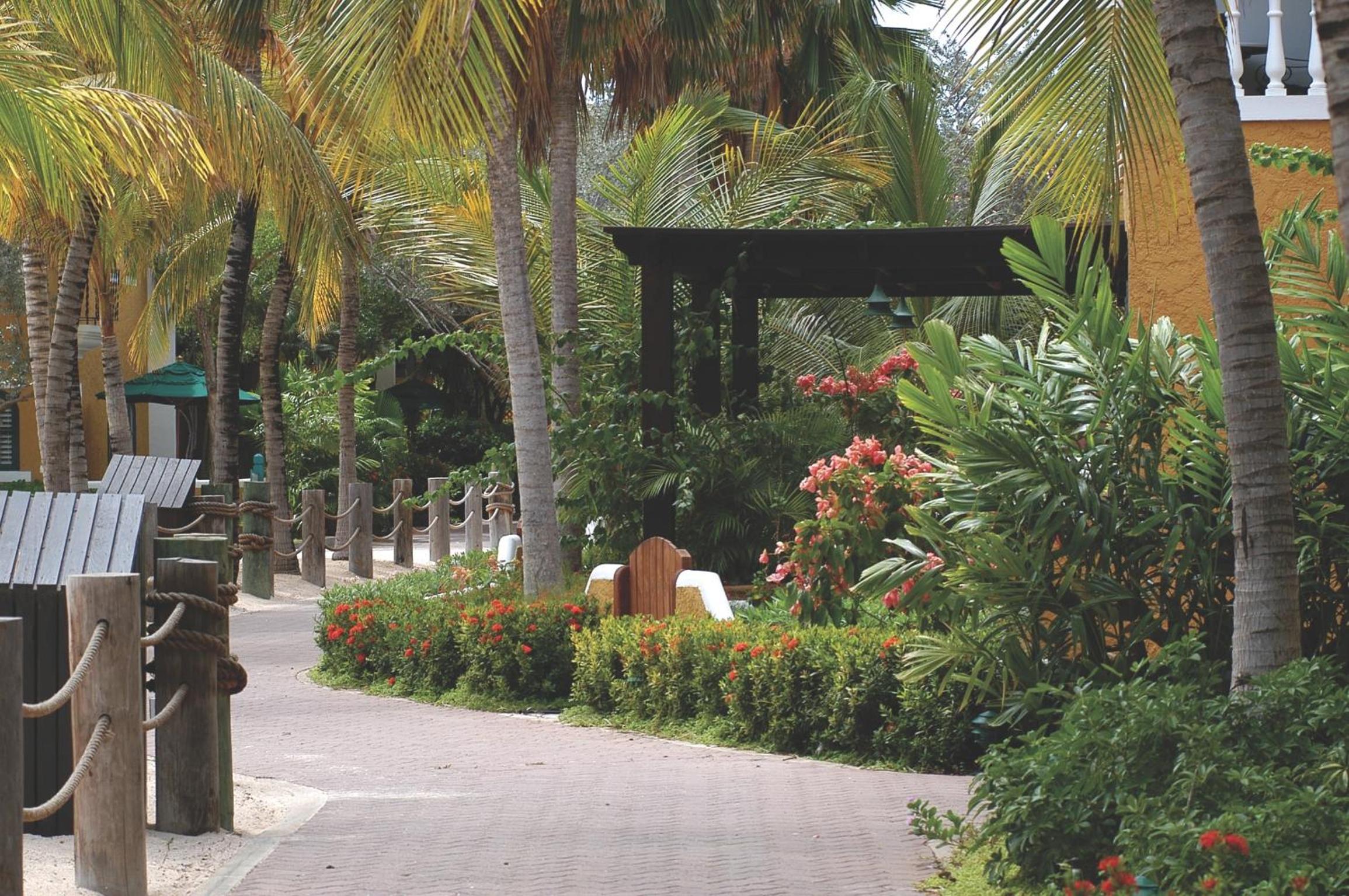 Harbour Village Beach Club