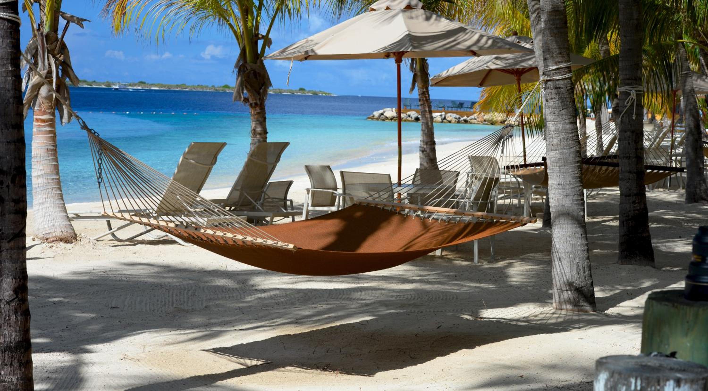 Harbour Village Beach Club