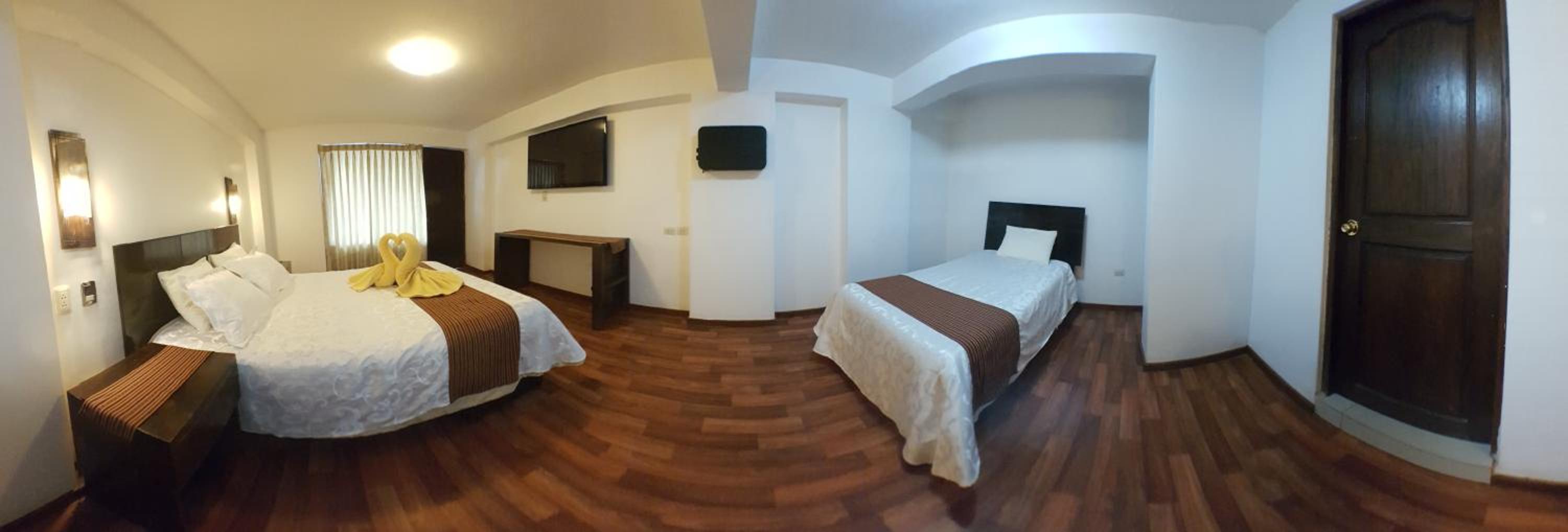 La Cabaña Hotel