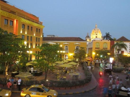 Edificio Nuevo Conquistador