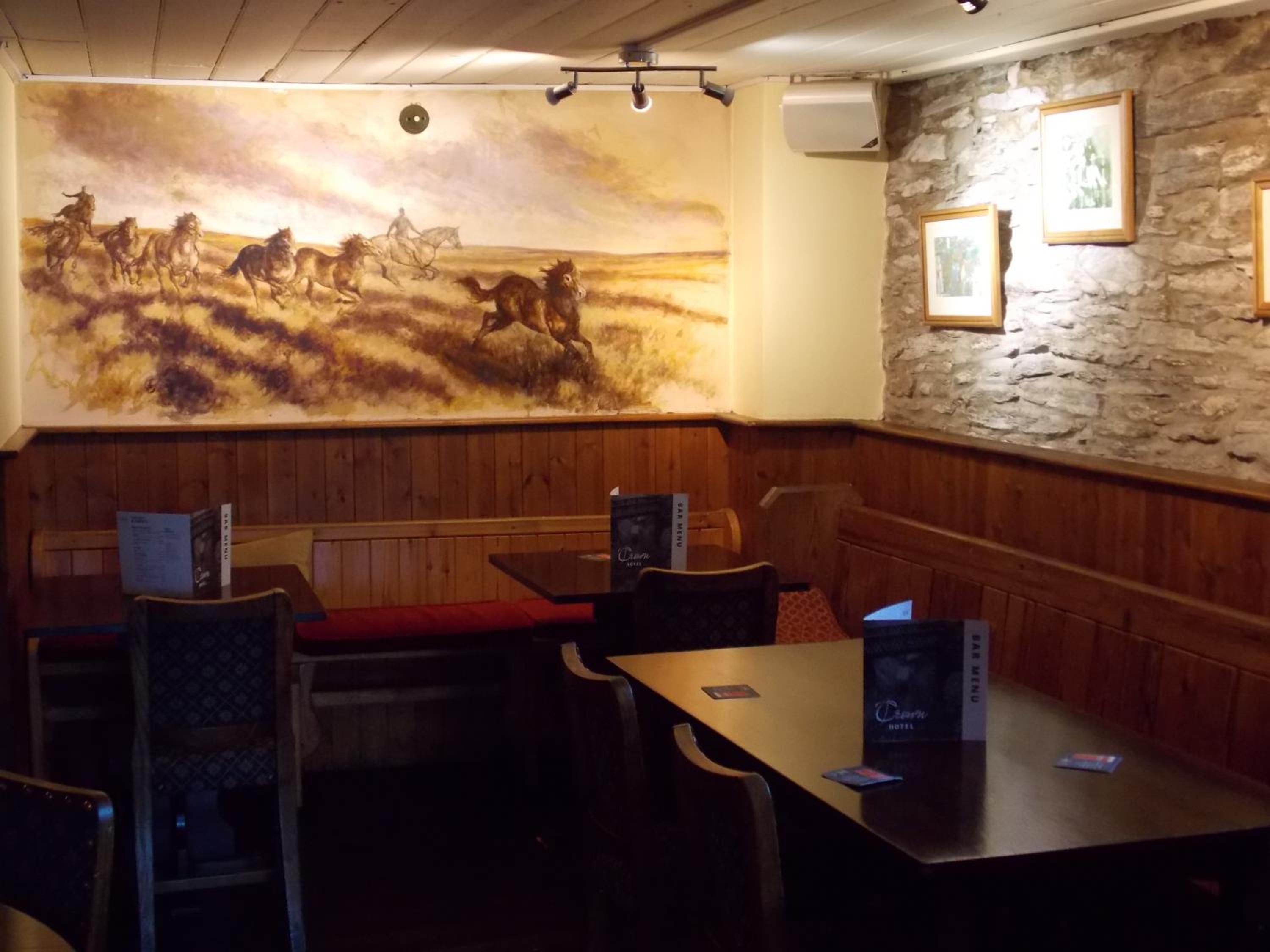 Lynton Vacations - The Crown Hotel - Property Image 11