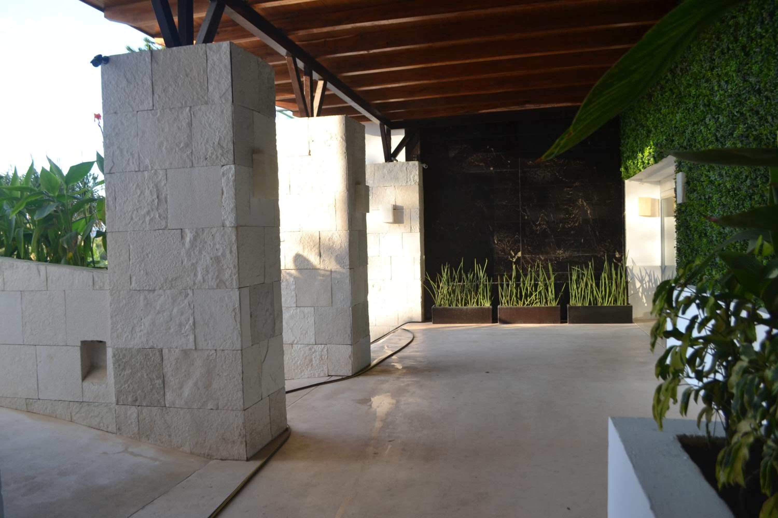 GIRASOL CONDO CANCUN BEAcH