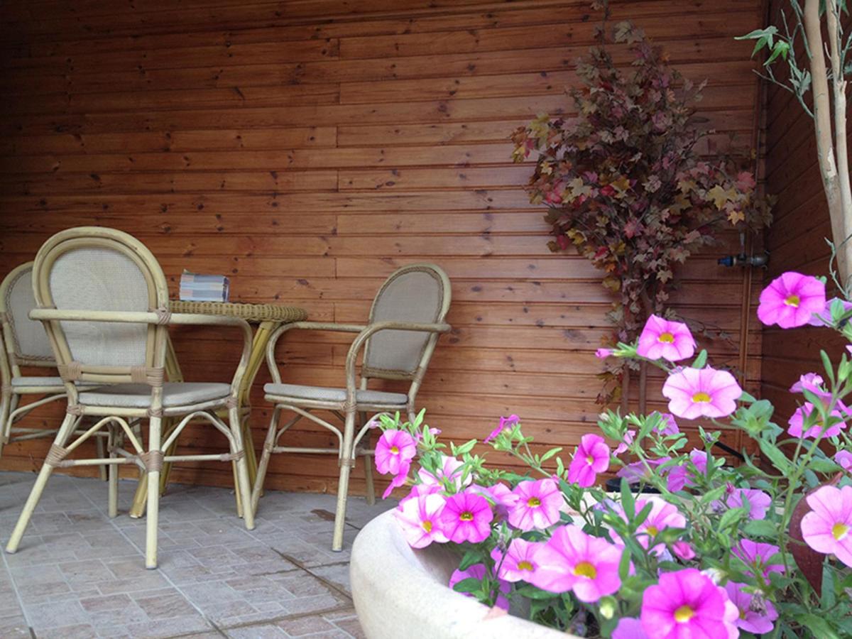 Photo 19