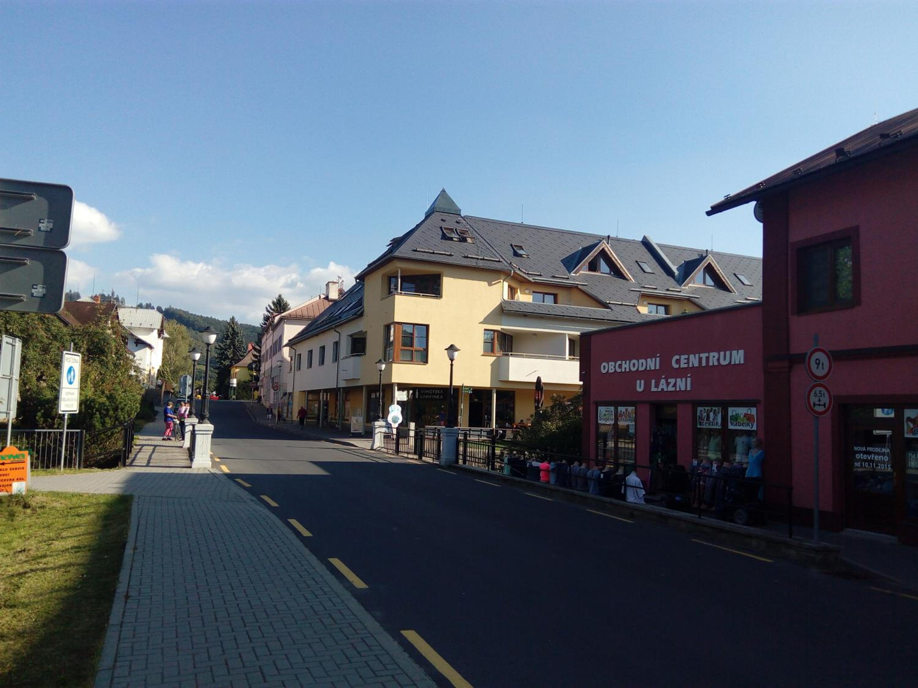Photo 38