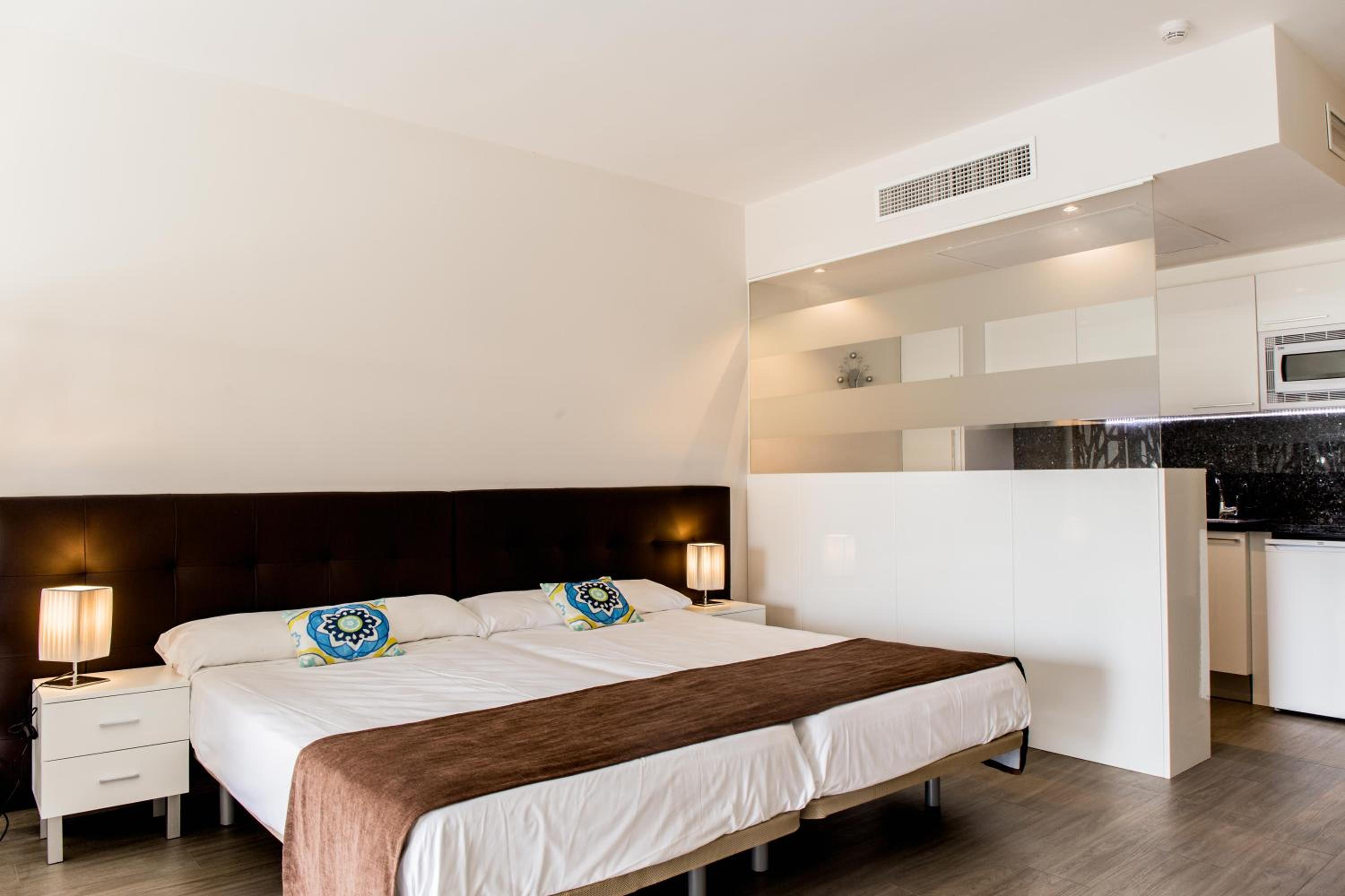 BLUESEA Dimona Suites