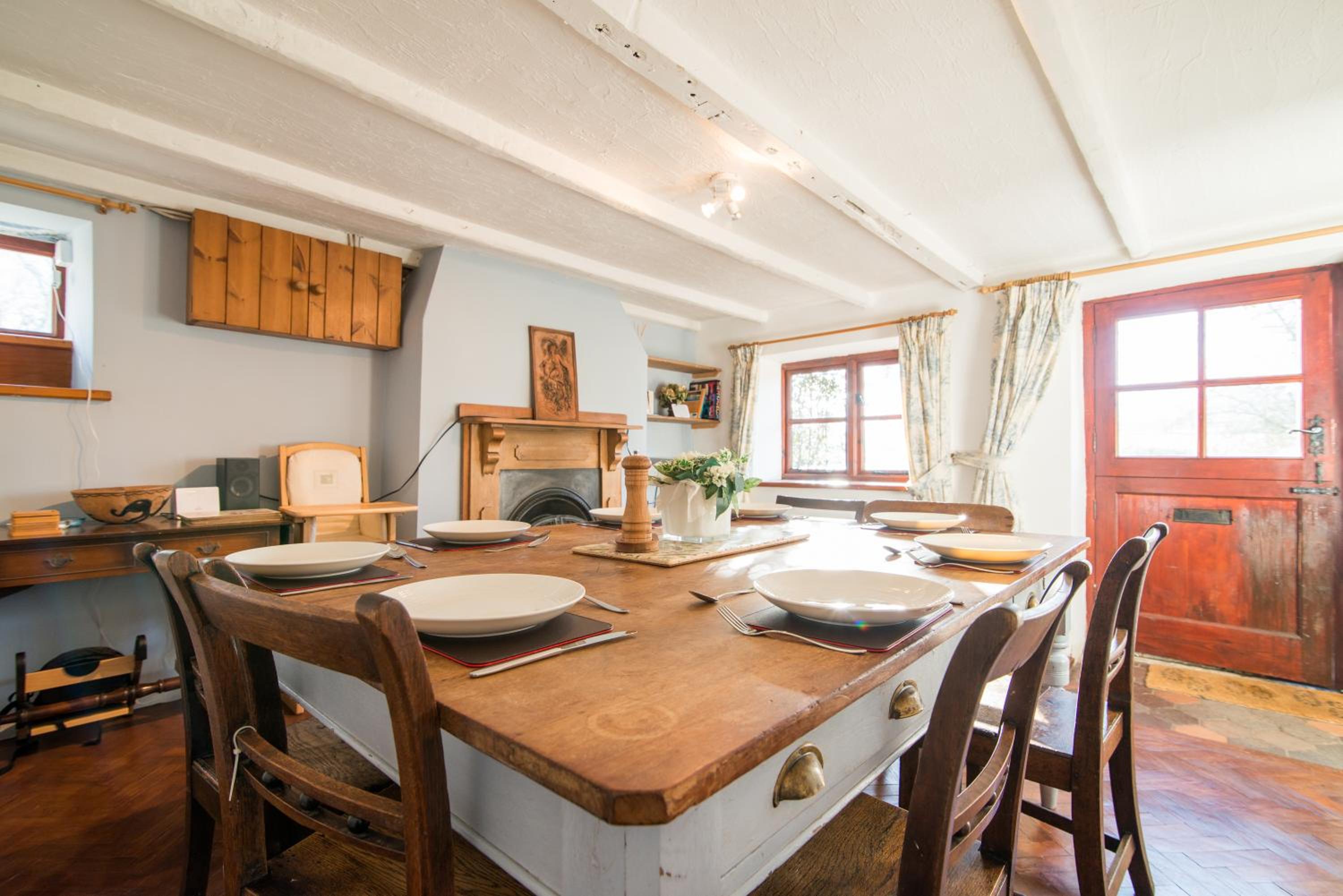 Colourmill cottage view 4