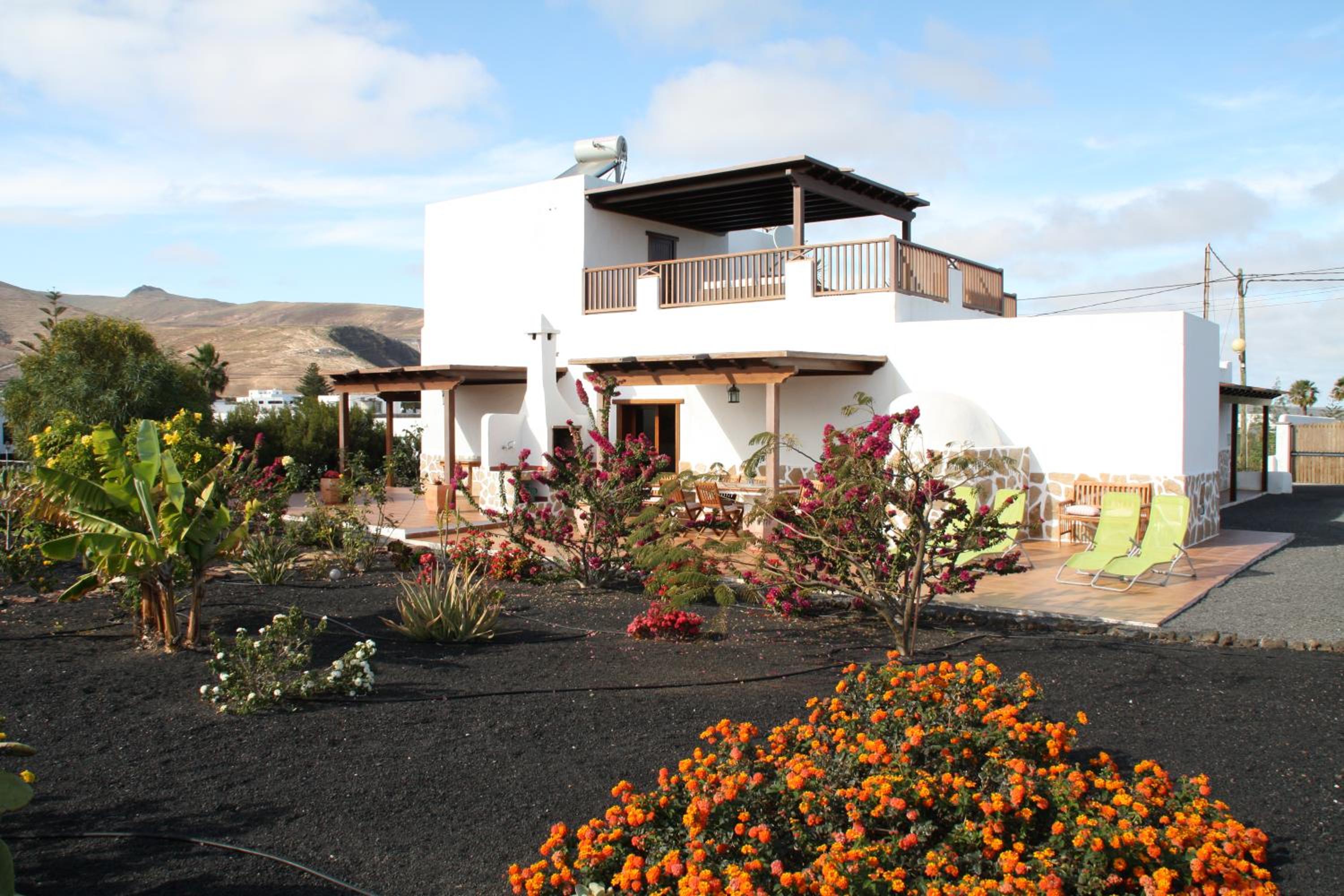 Finca Los Pérez Apartments view 5
