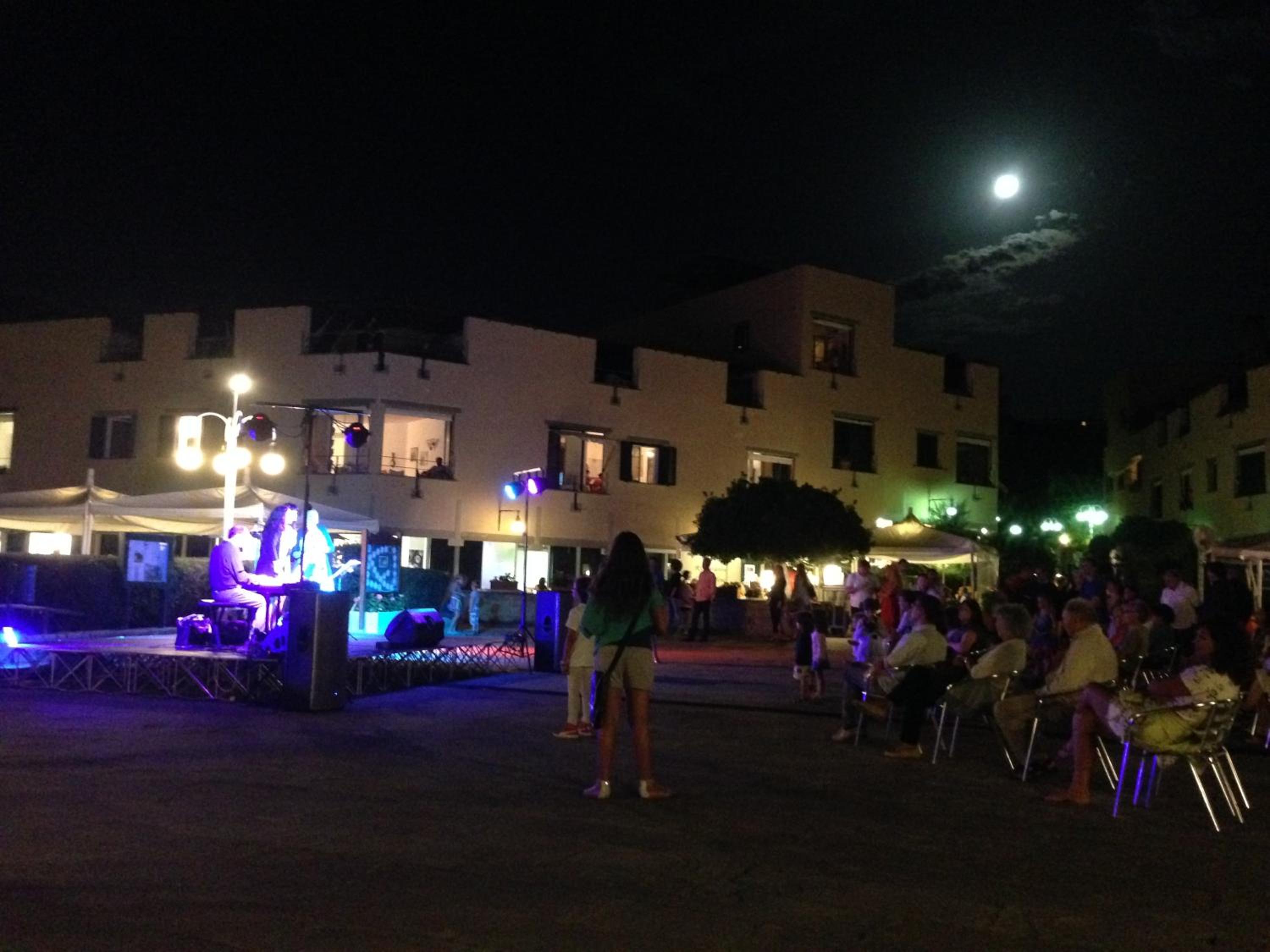 Holiday Homes Marina apartments