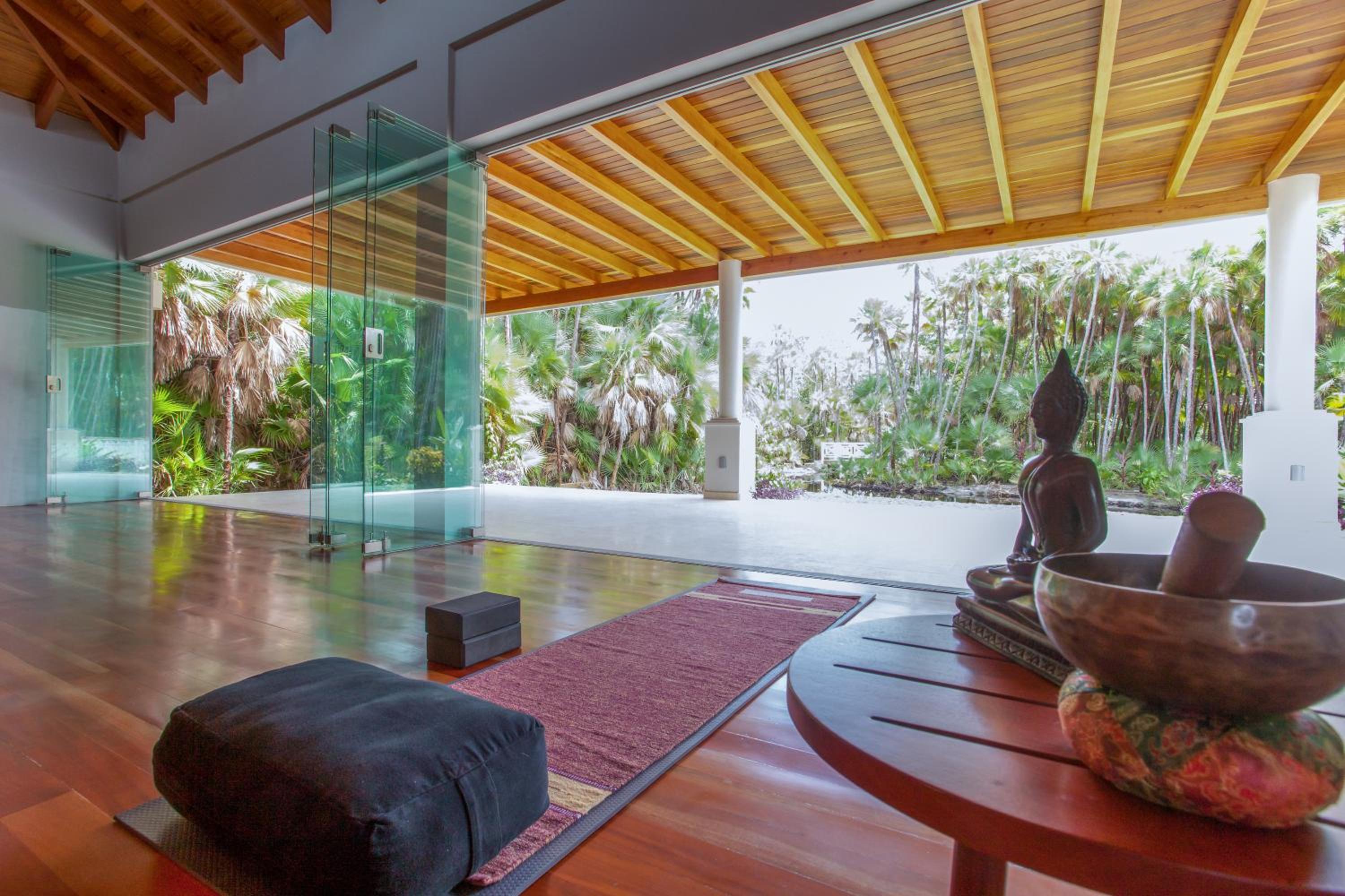 Naïa Resort and Spa