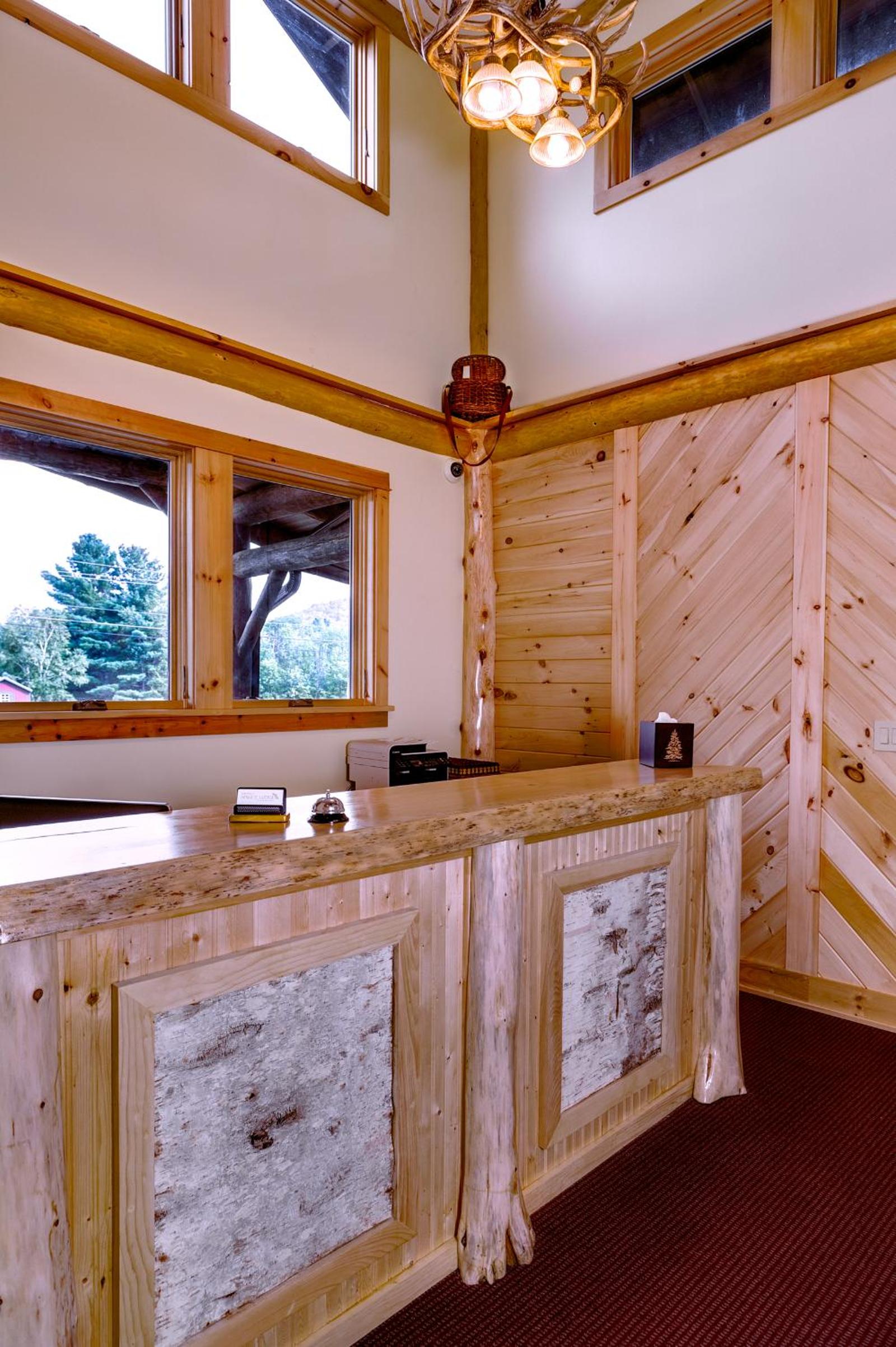 Adirondack Spruce Lodge