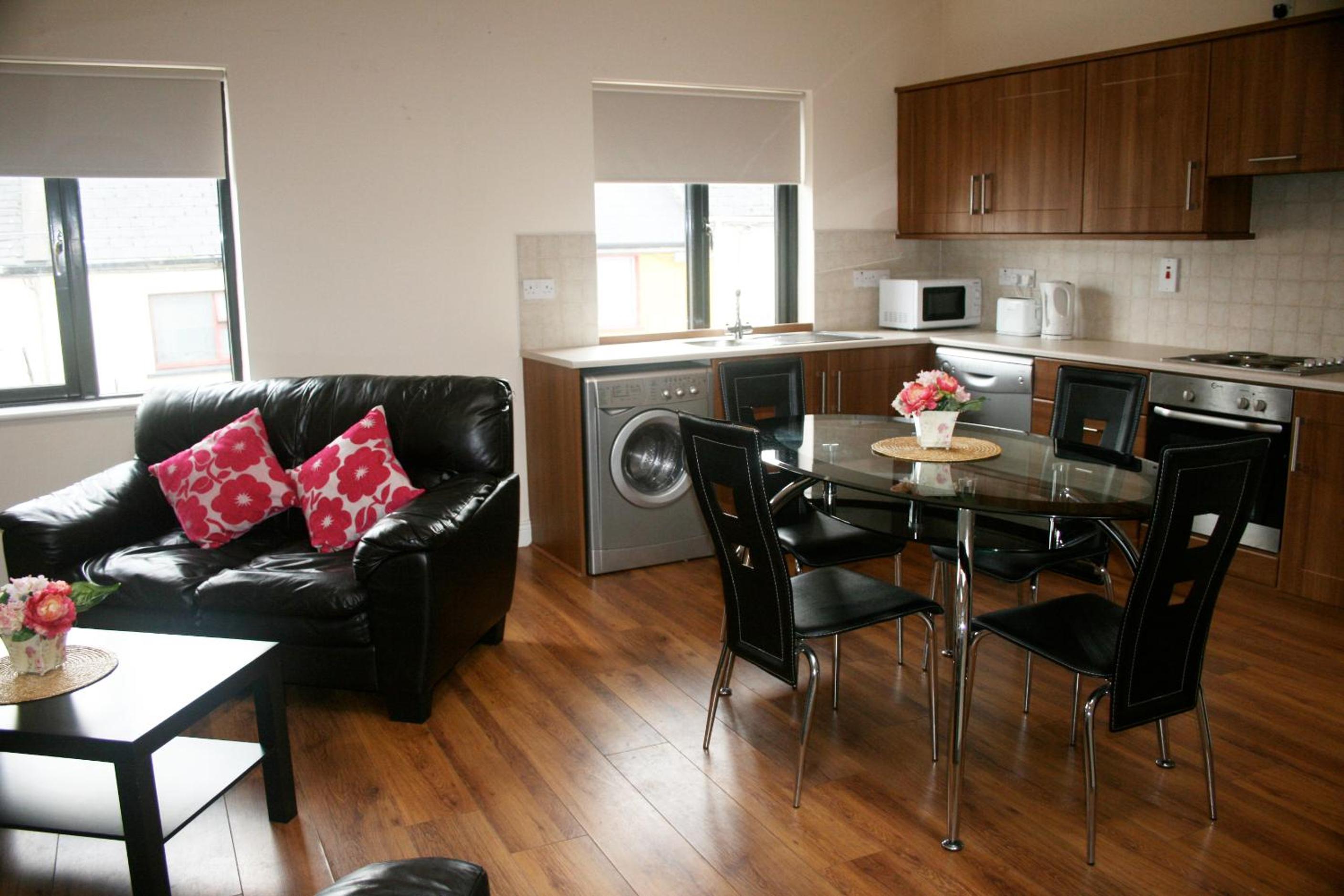 Athlone Vacations - Arch House Apartments - Property Image 41