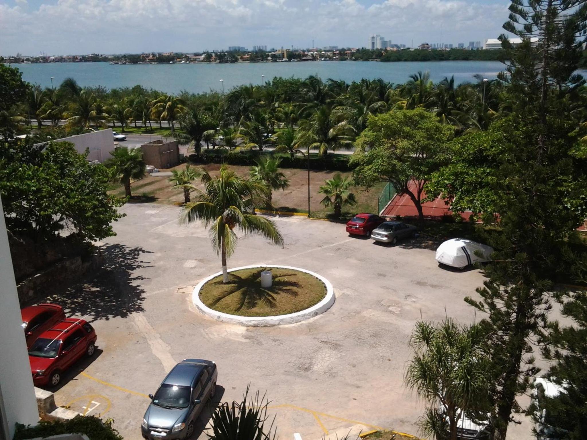 GIRASOL CONDO CANCUN BEAcH