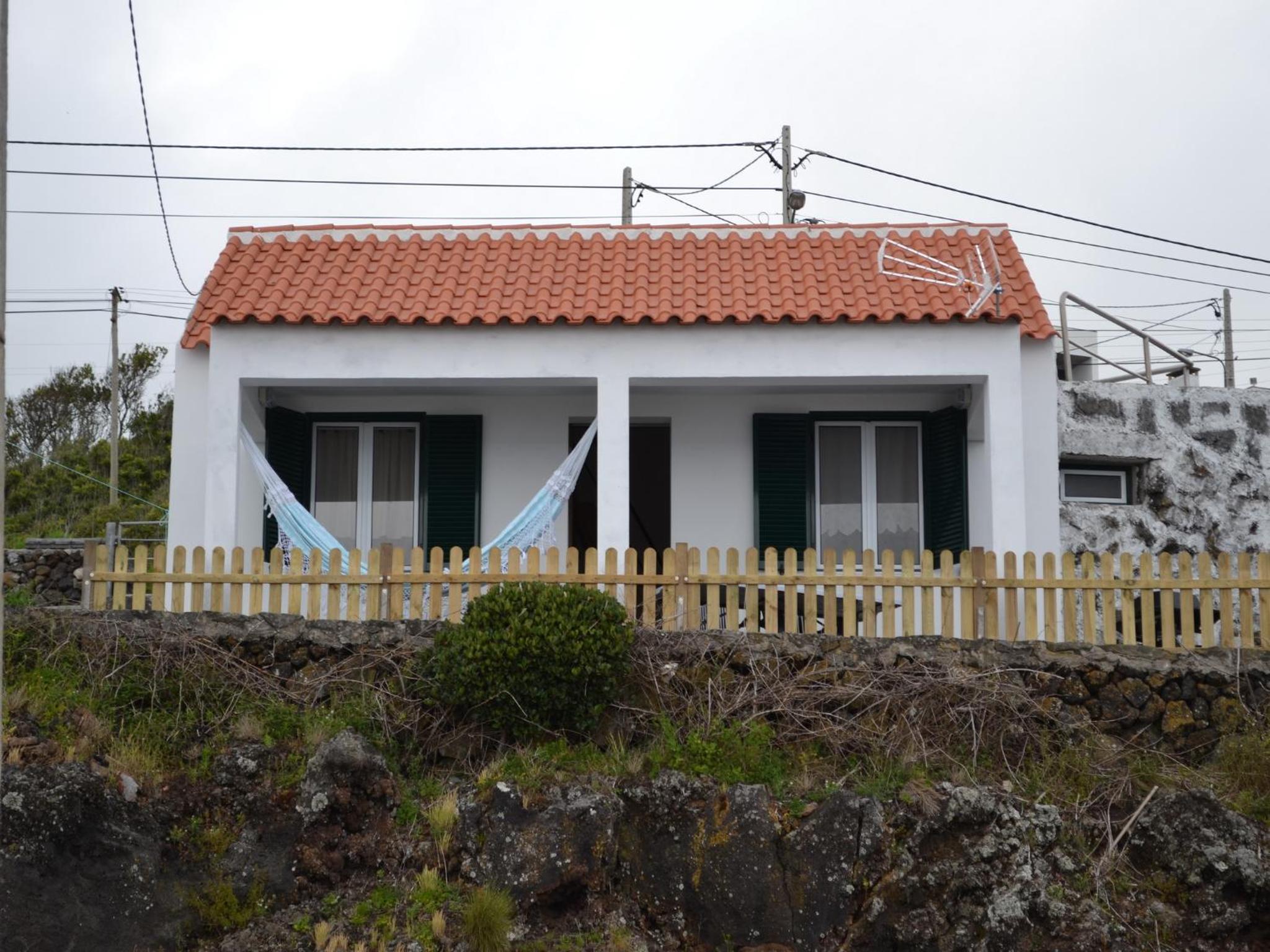 Casinha de Muda da Feteira view 2