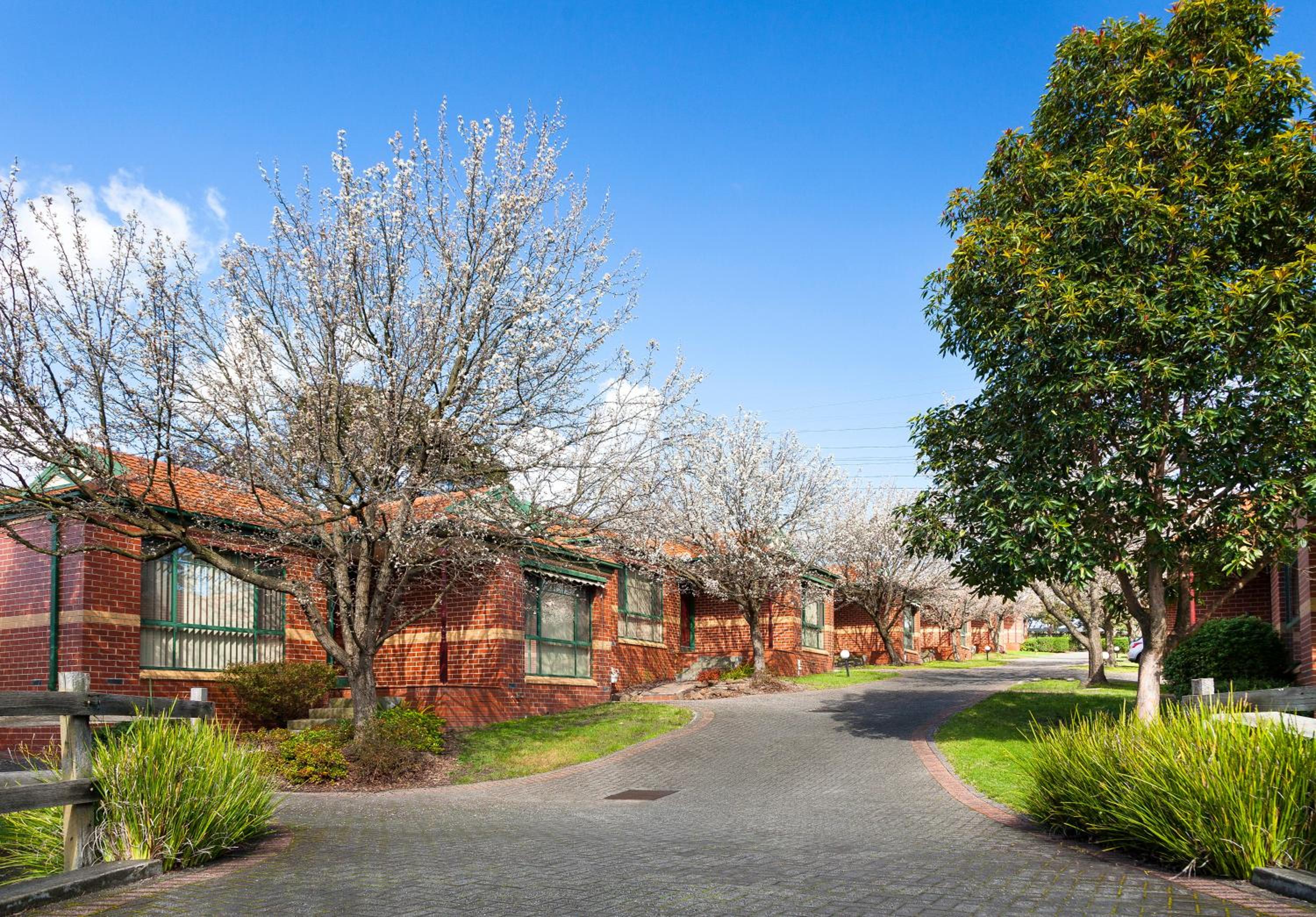 Hotel Mount Waverley Townhouses